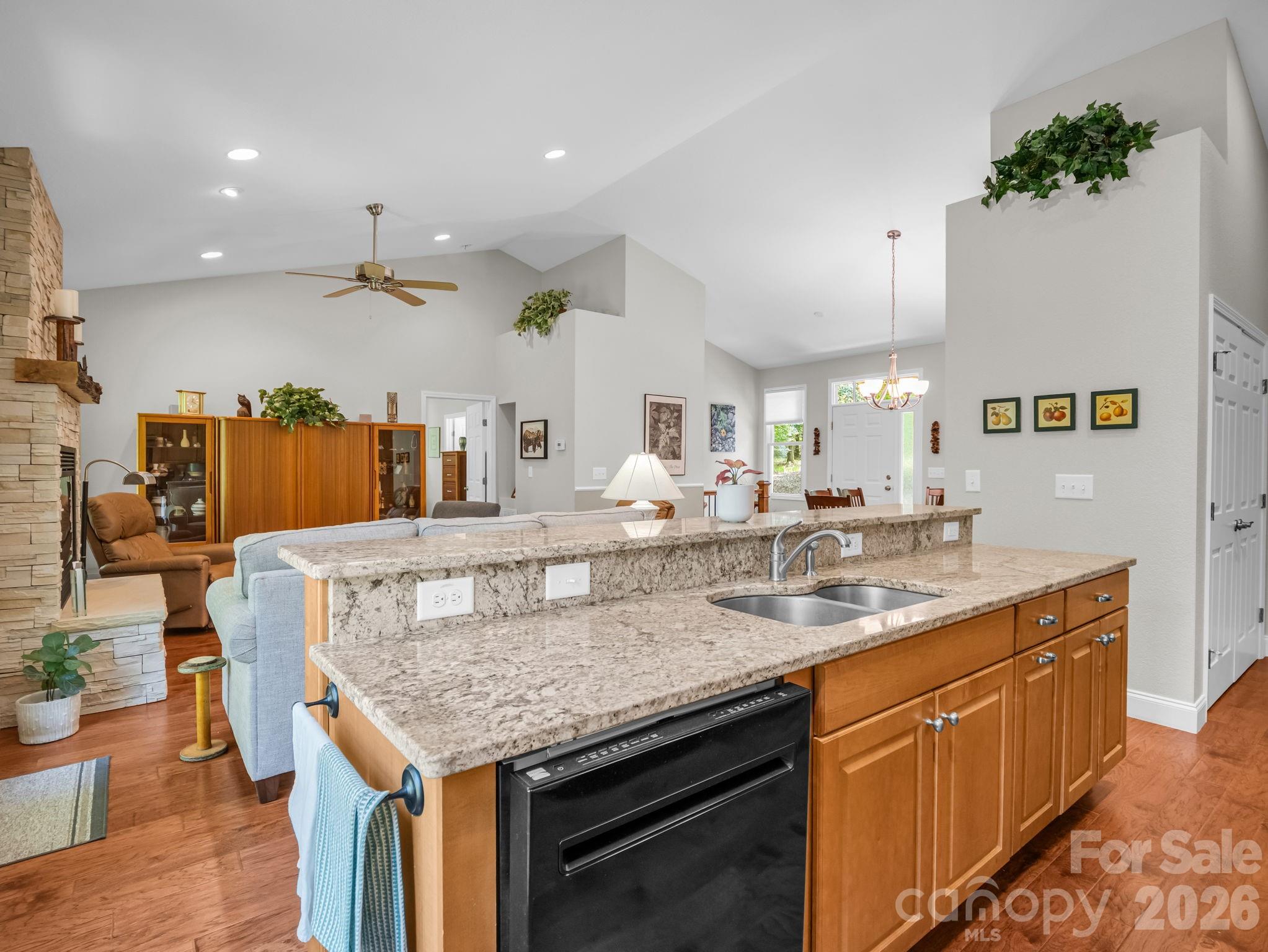 440 Bitterroot Circle 301 Property Photo 10