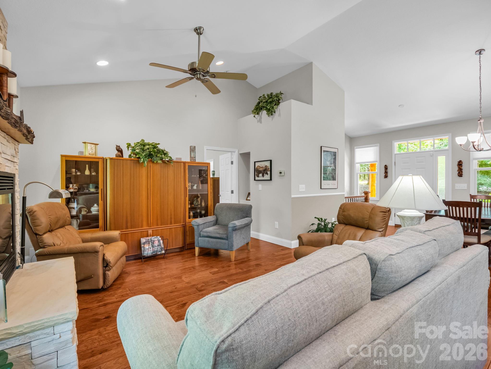 440 Bitterroot Circle 301 Property Photo 14