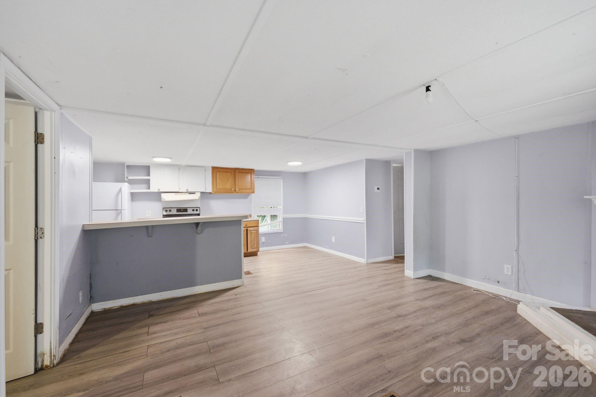 7826 Hickory Creek Drive Property Photo 8