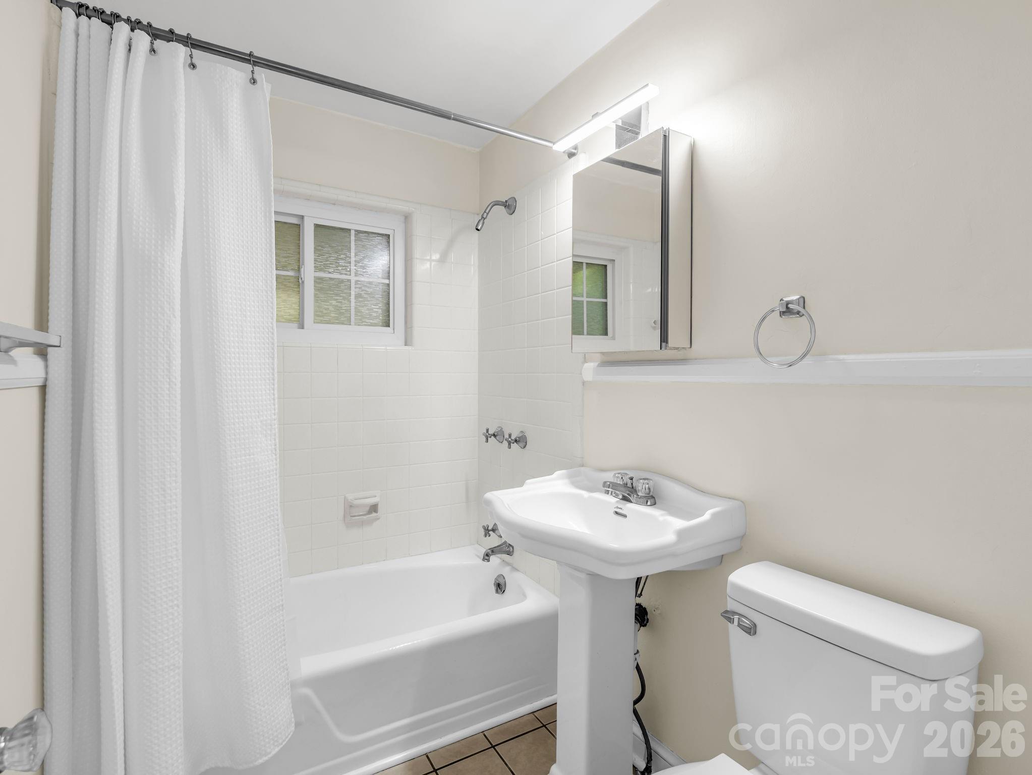 117 Whitney Avenue Property Photo 26