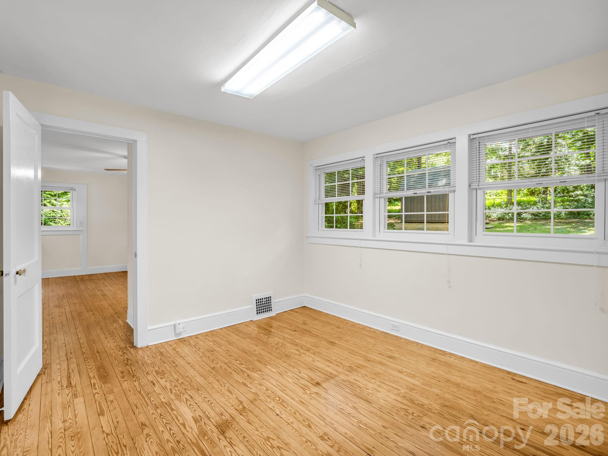 117 Whitney Avenue Property Photo 28