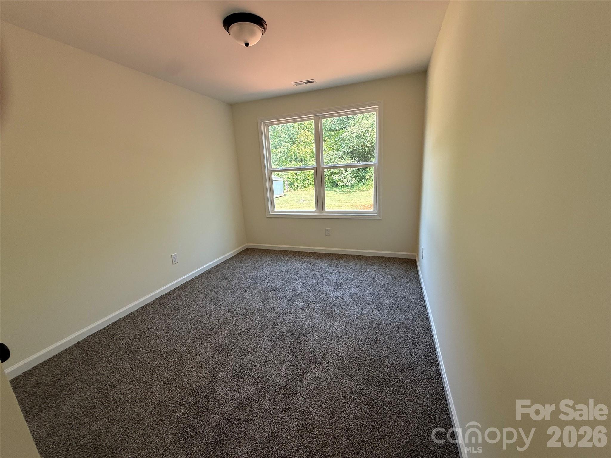 227 S Caldwell Avenue Property Photo 14