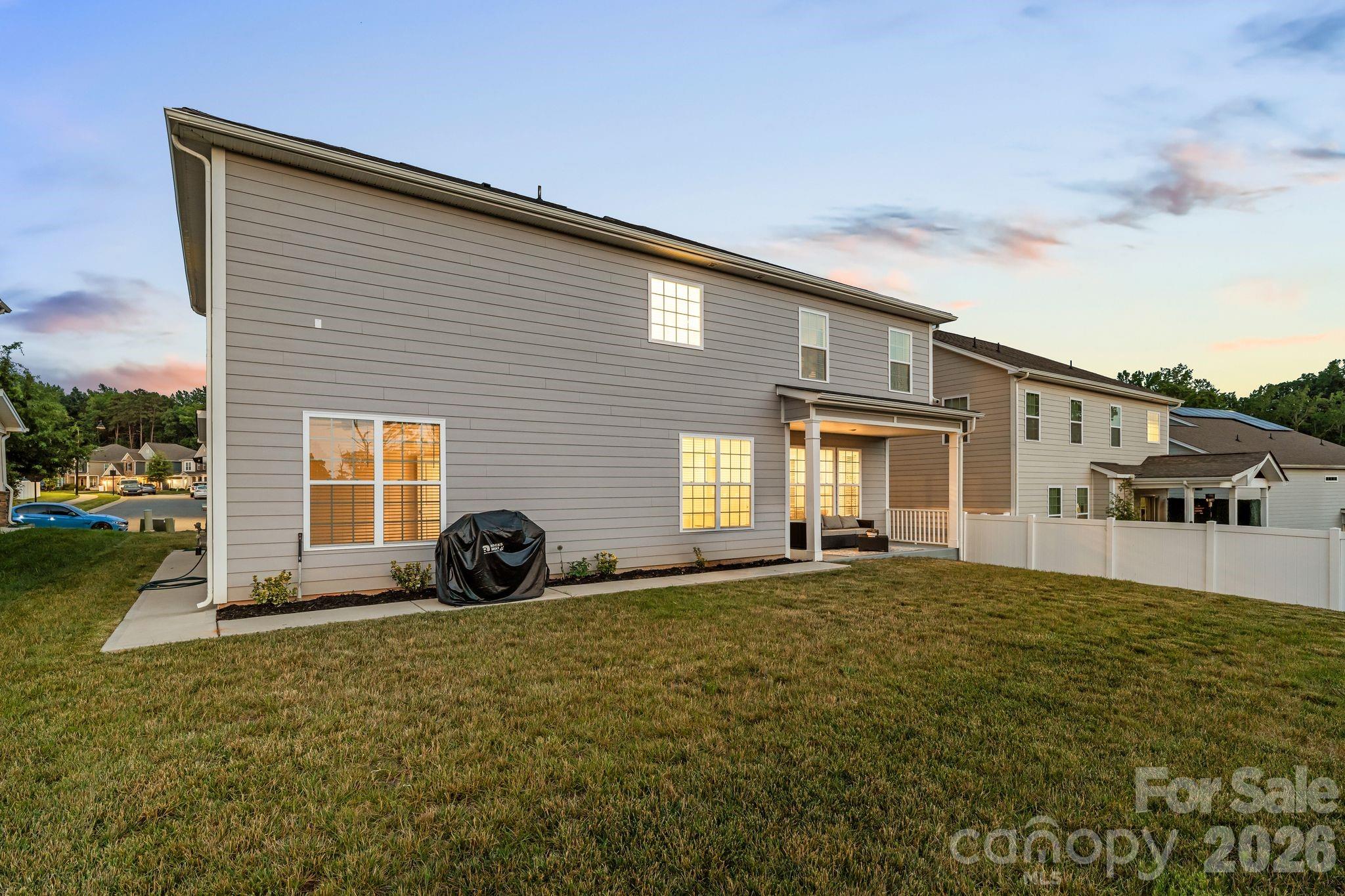 645 Belle Grove Drive Property Photo 3