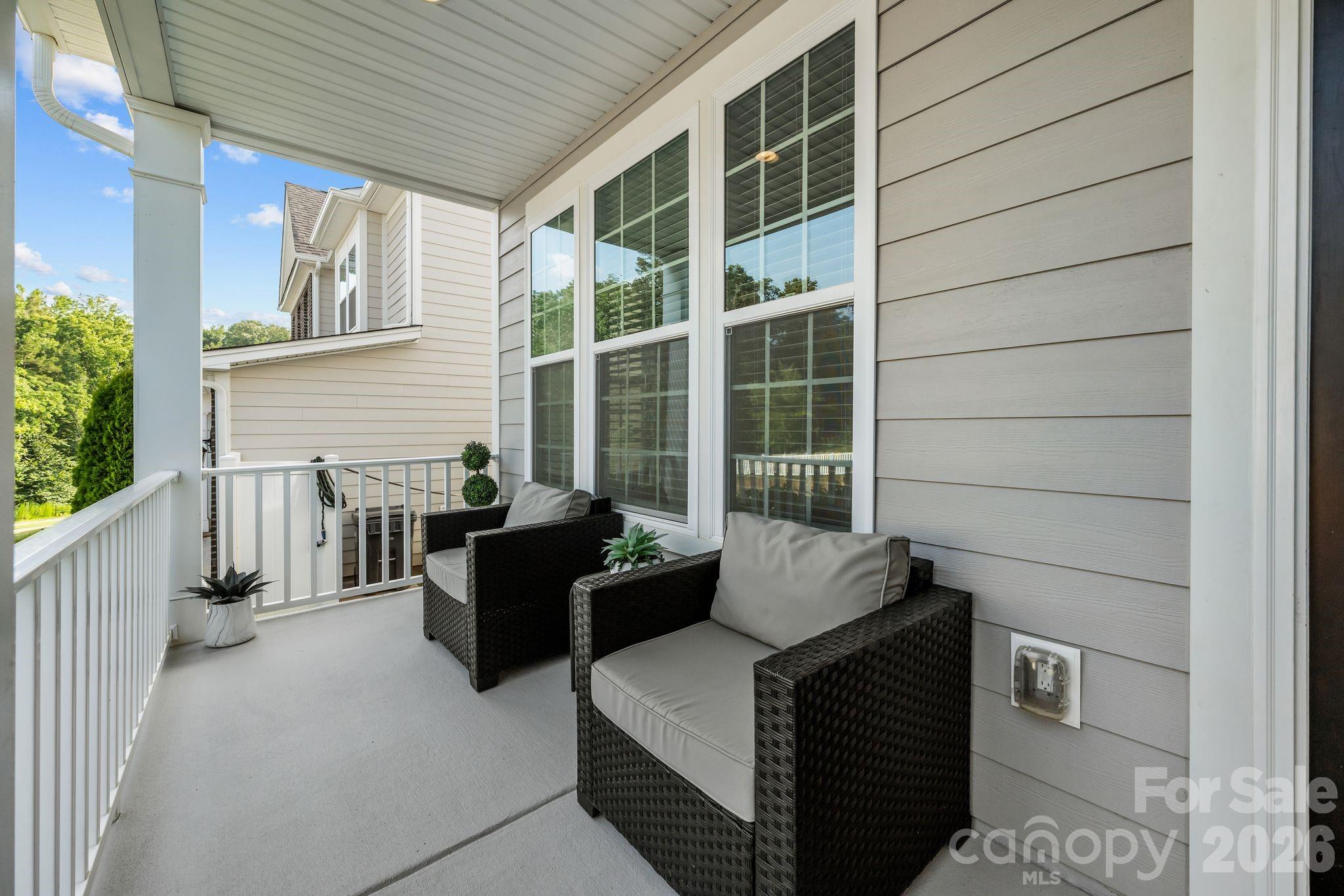645 Belle Grove Drive Property Photo 6