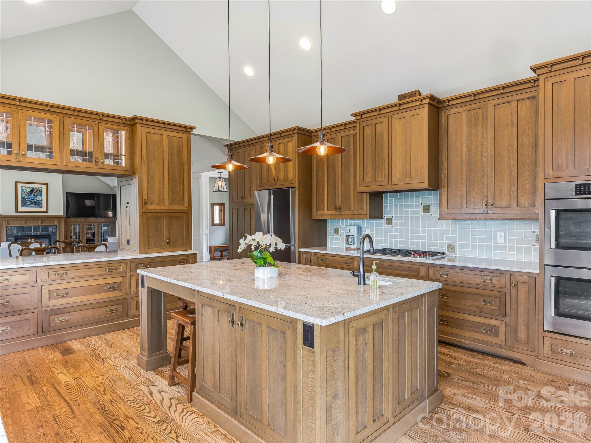 266 Stratford Road Property Photo 9