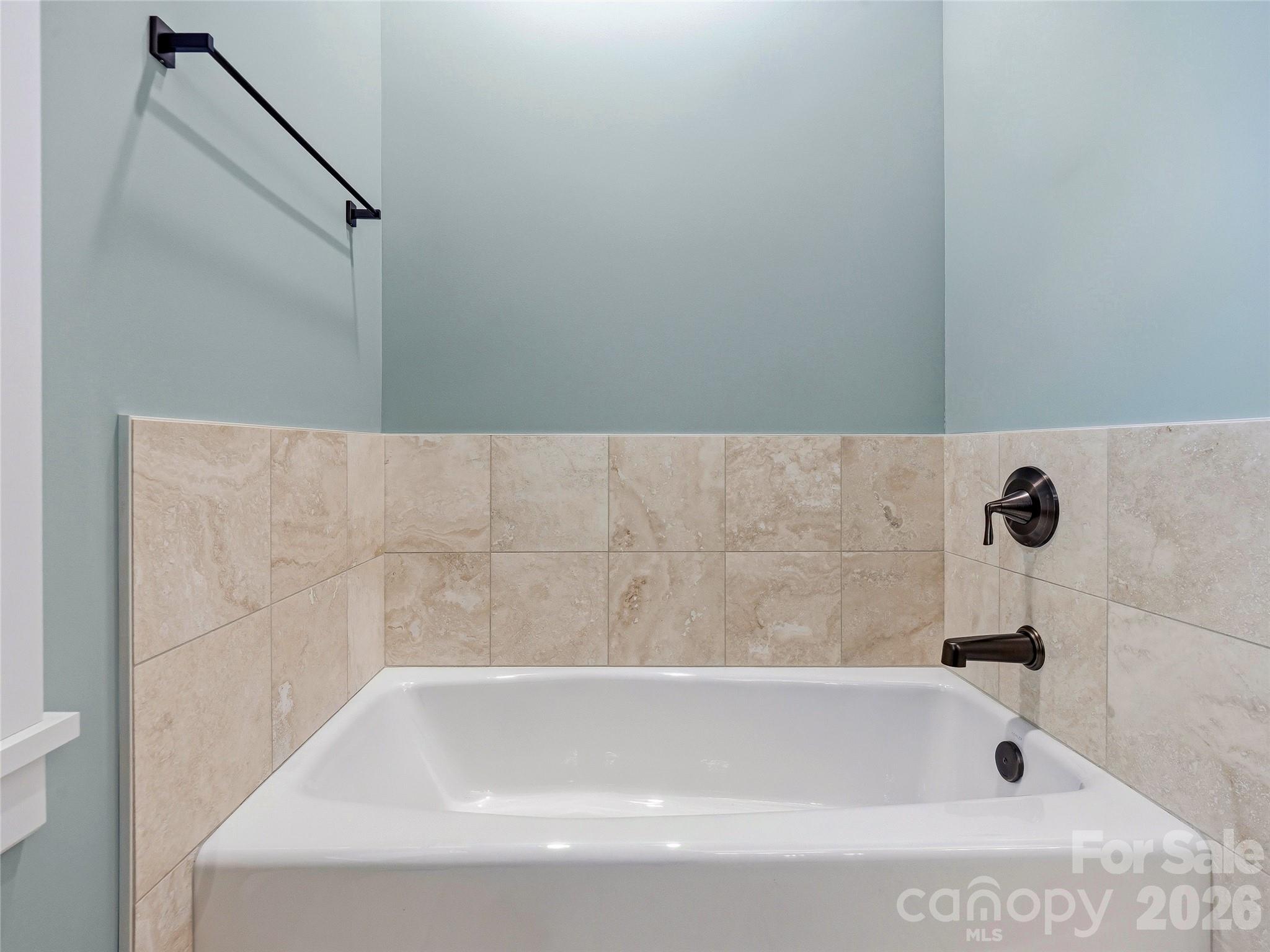 266 Stratford Road Property Photo 26