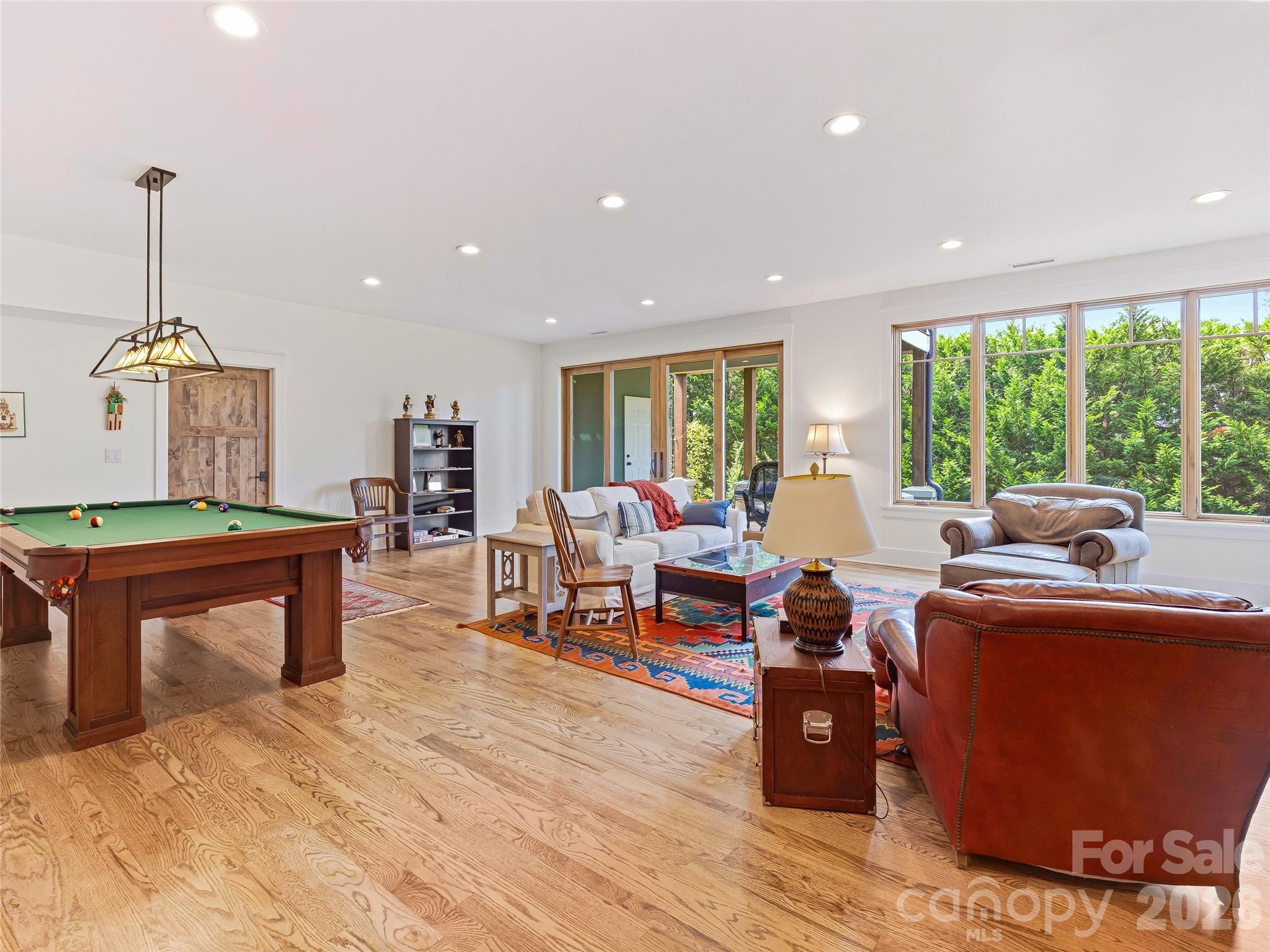 266 Stratford Road Property Photo 32