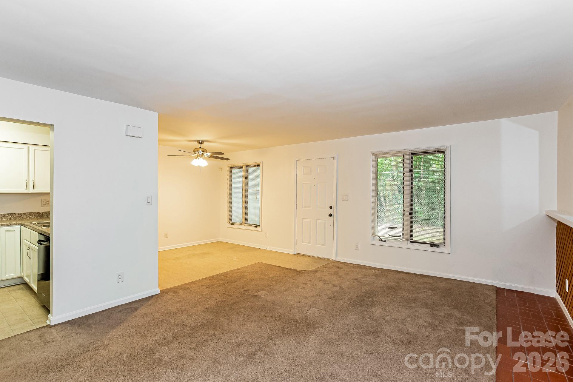 1832 J Julian Lane D Property Photo 3