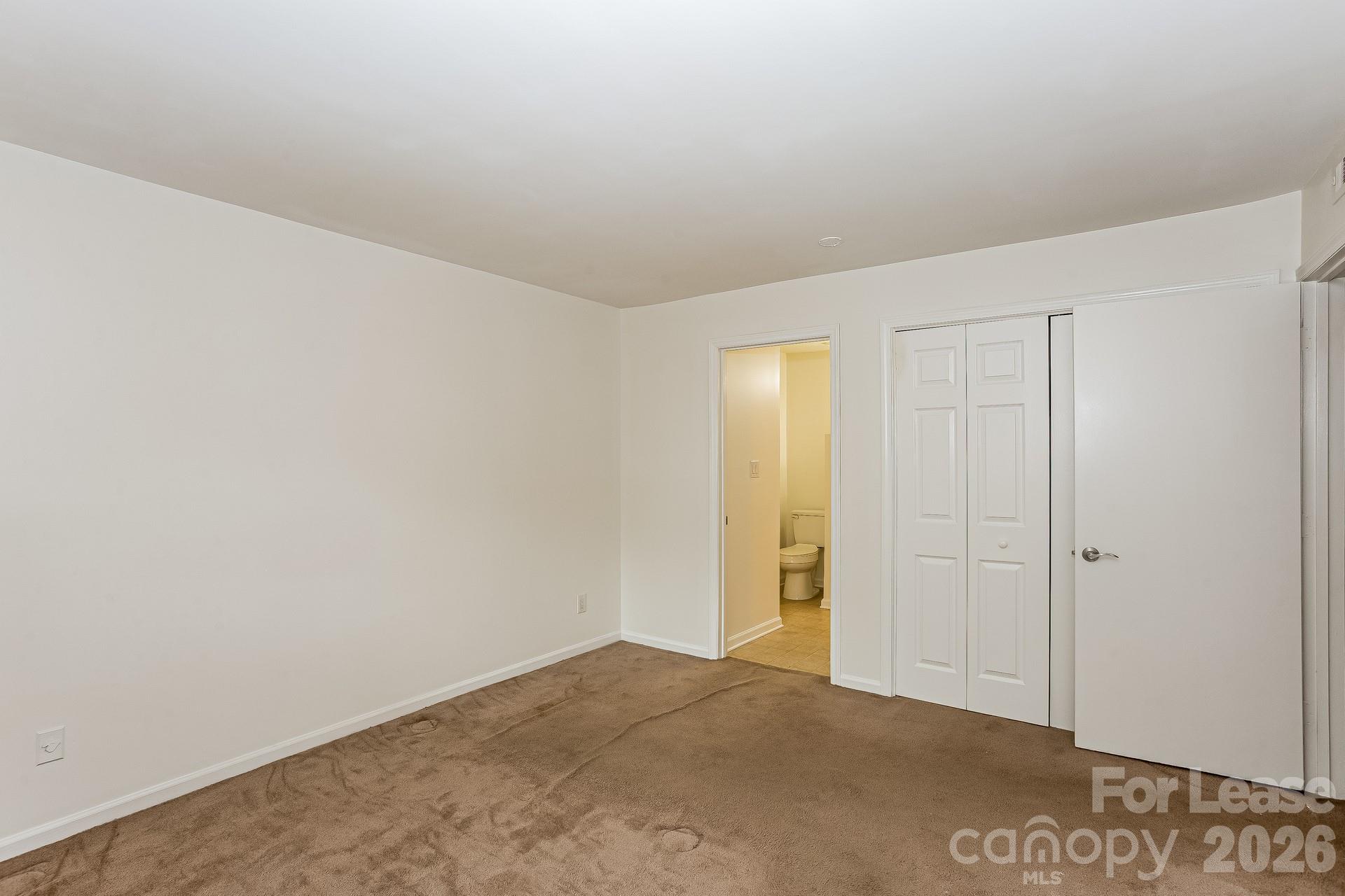 1832 J Julian Lane D Property Photo 13