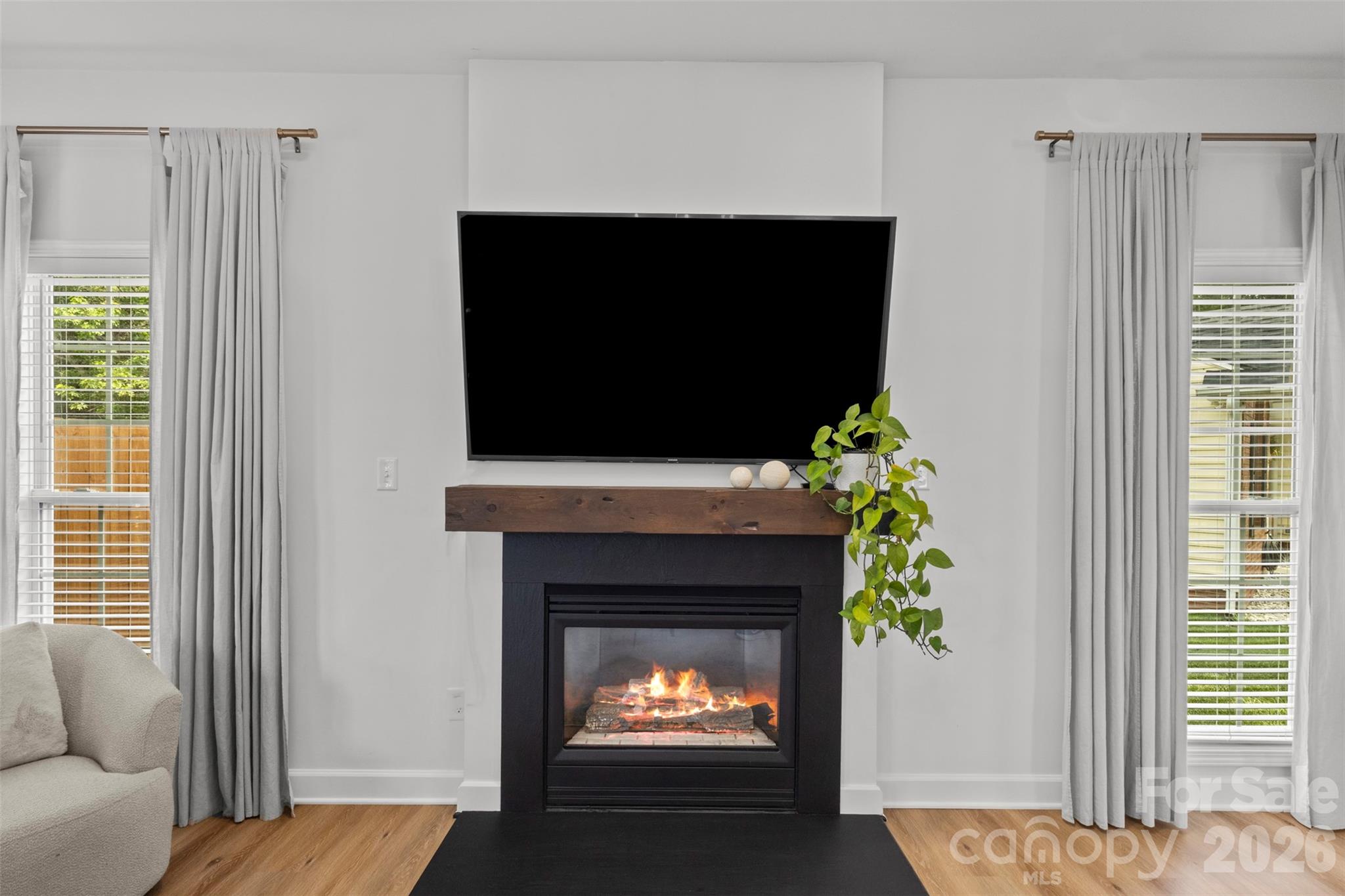 4717 Granite Court Property Photo 4