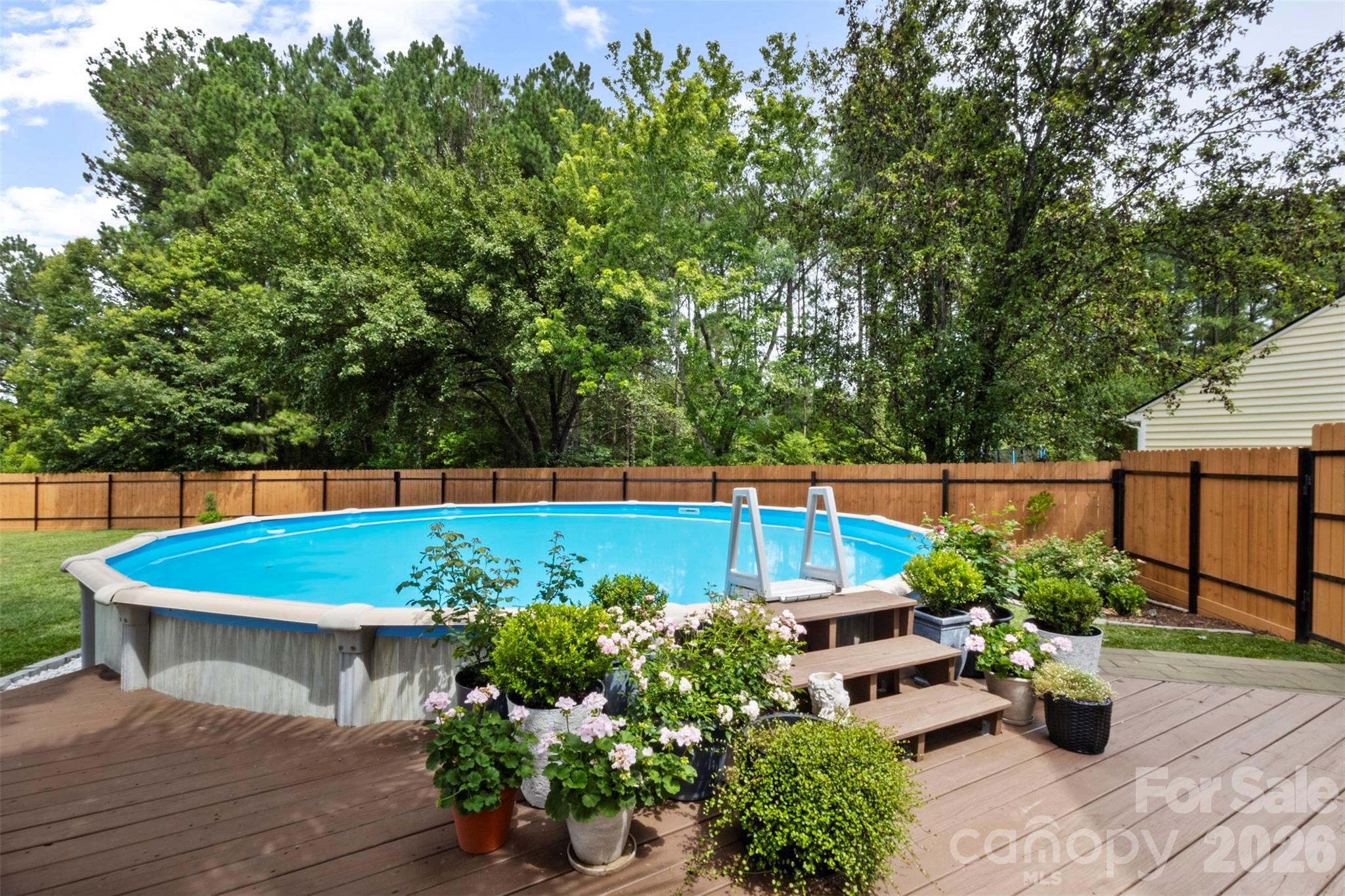 4717 Granite Court Property Photo 35