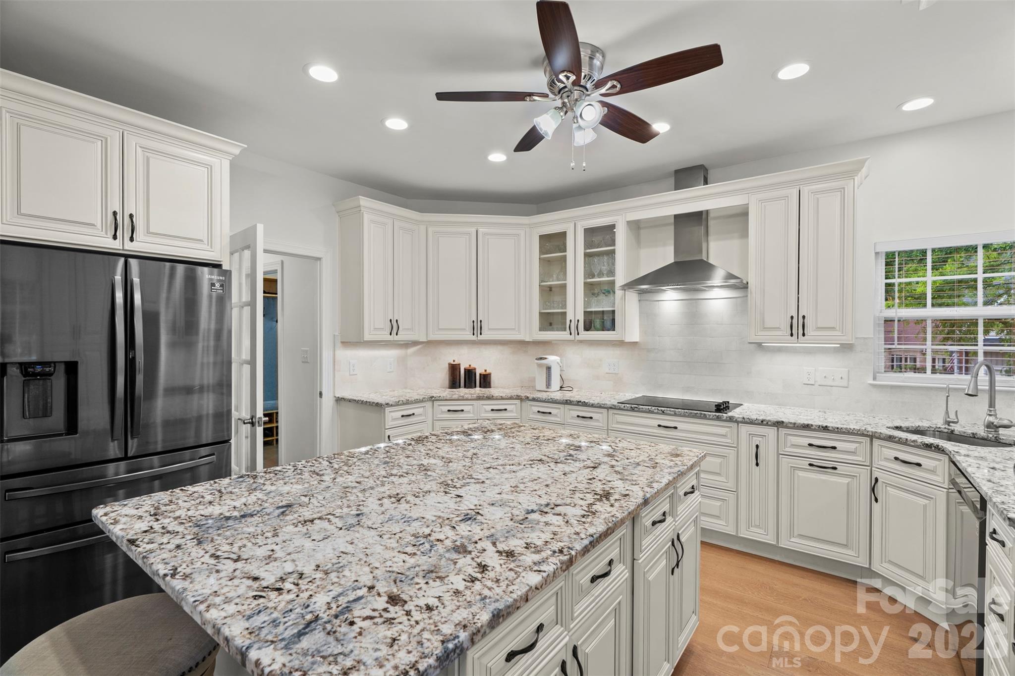 3003 Rochester Court Property Photo 17