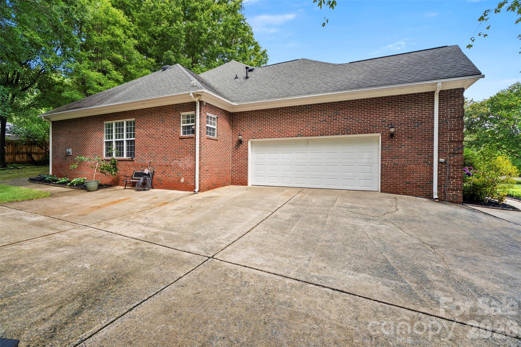 3003 Rochester Court Property Photo 42