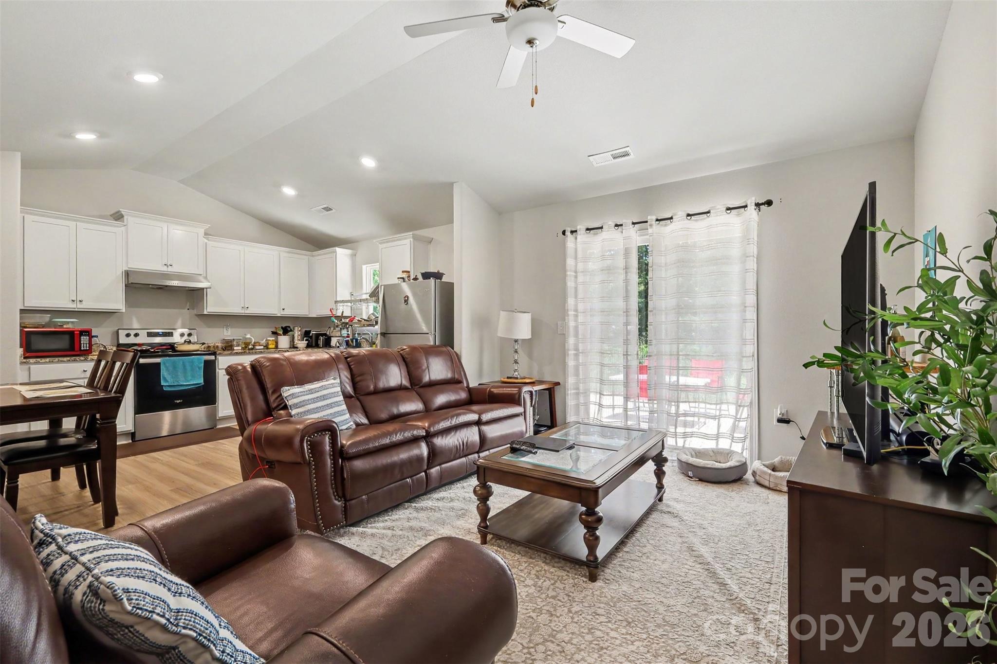 1329 Nia Road Property Photo 4