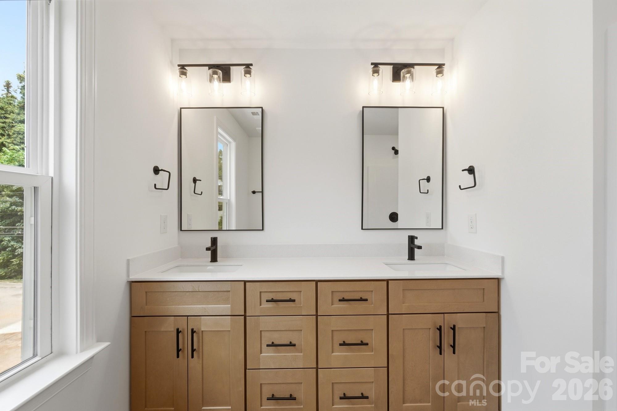 116 7th Avenue Property Photo 23