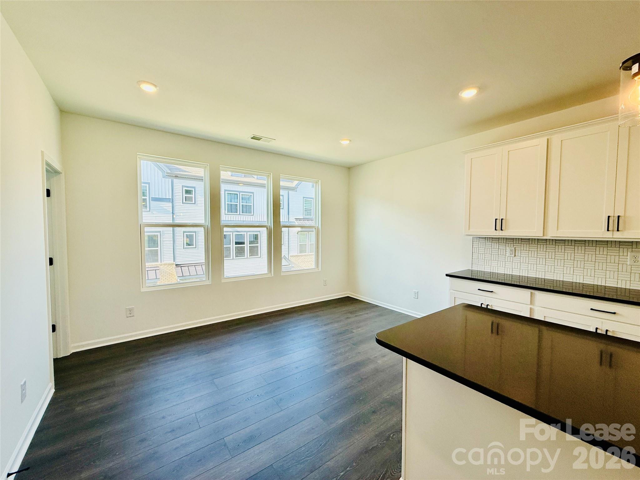 1736 Blanche Street Property Photo 5