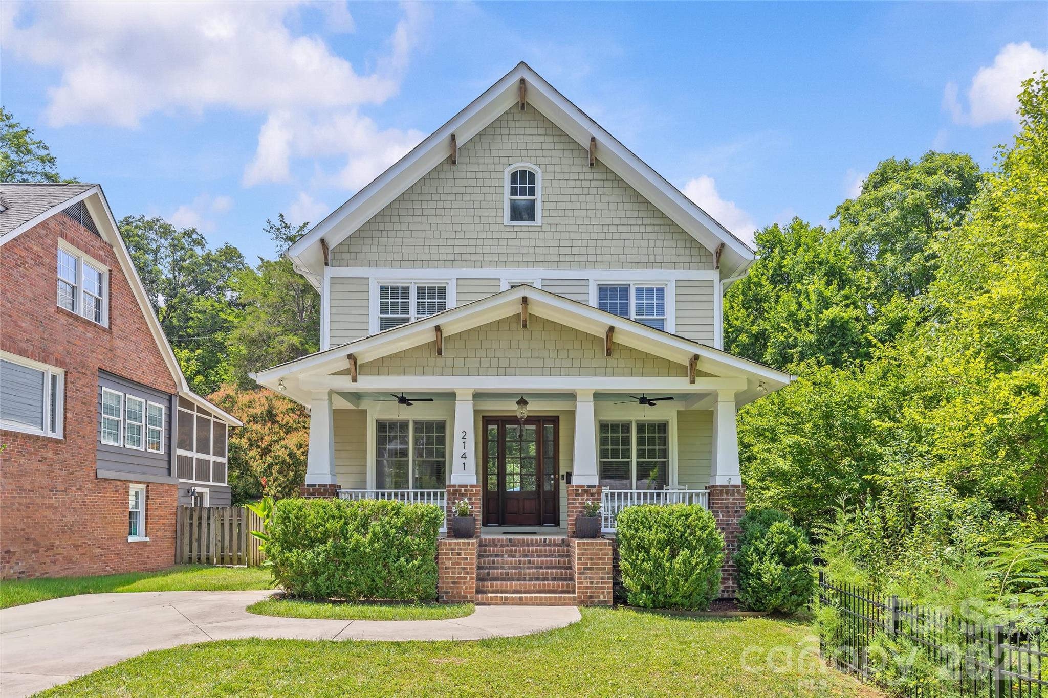 2141 Chatham Avenue Property Photo 1