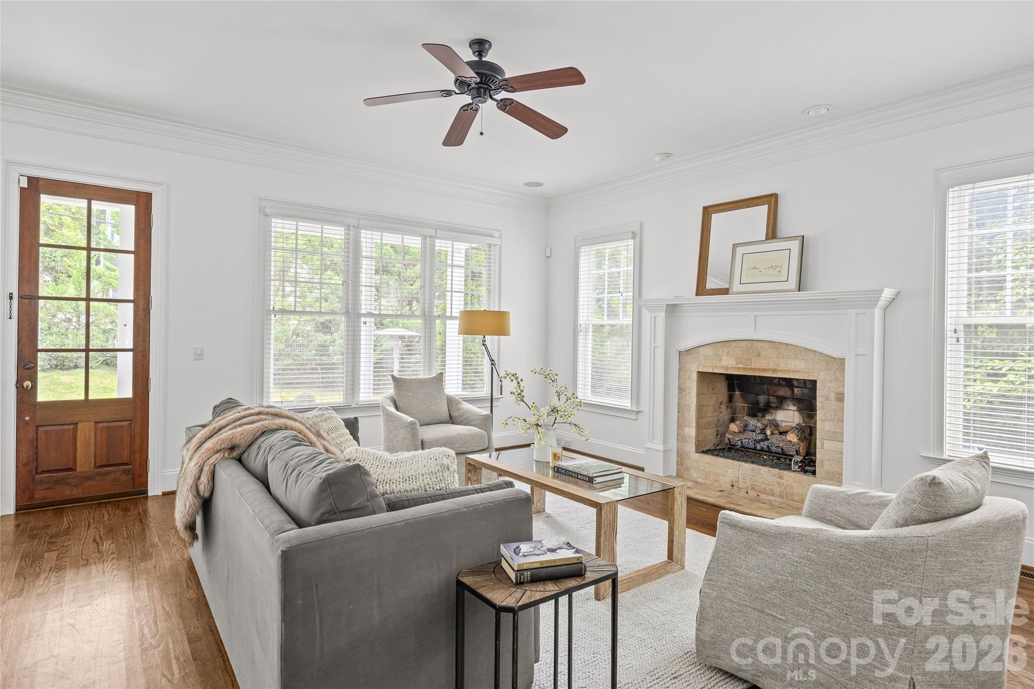 2141 Chatham Avenue Property Photo 3