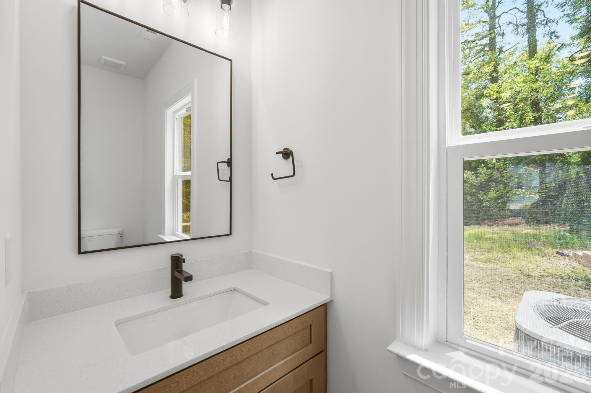 114 7th Avenue Property Photo 20