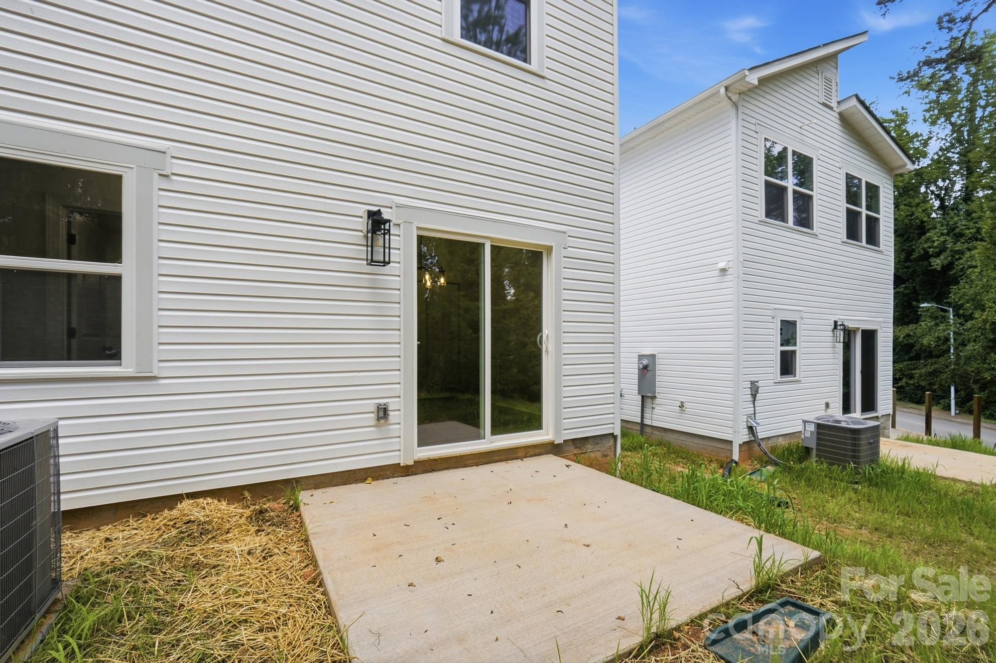 114 7th Avenue Property Photo 41