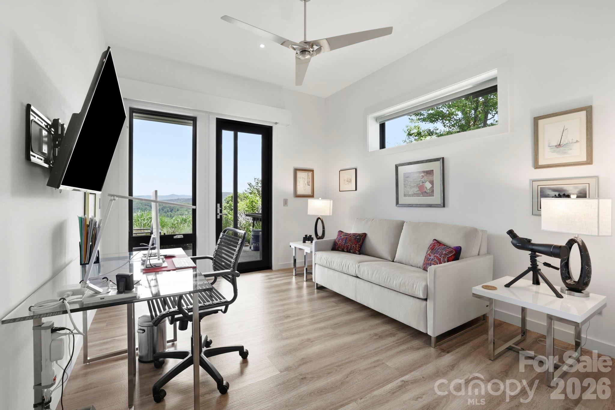232 Curtain Bluff Property Photo 10
