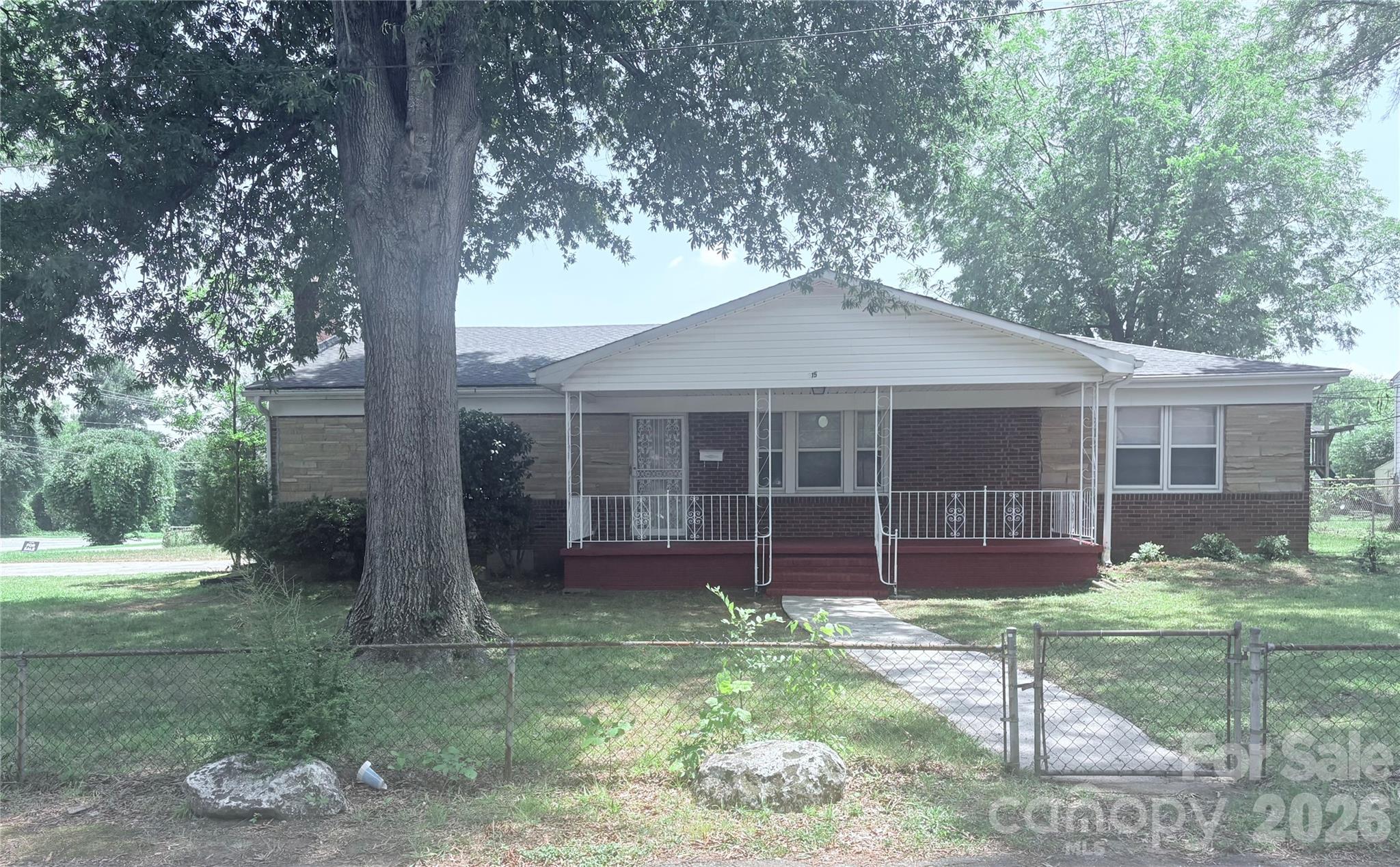 315 Parkview Avenue Property Photo 1