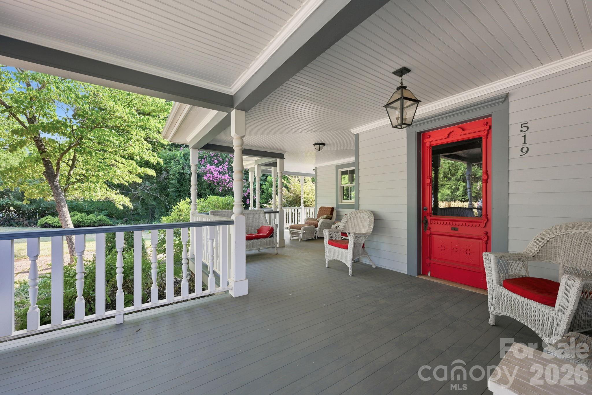 519 South Street Property Photo 6