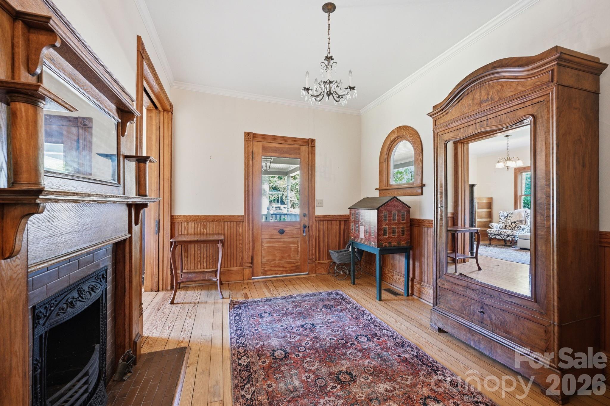 519 South Street Property Photo 8