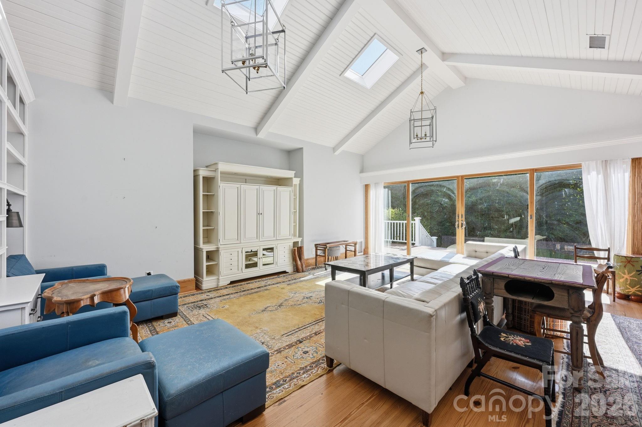 519 South Street Property Photo 18