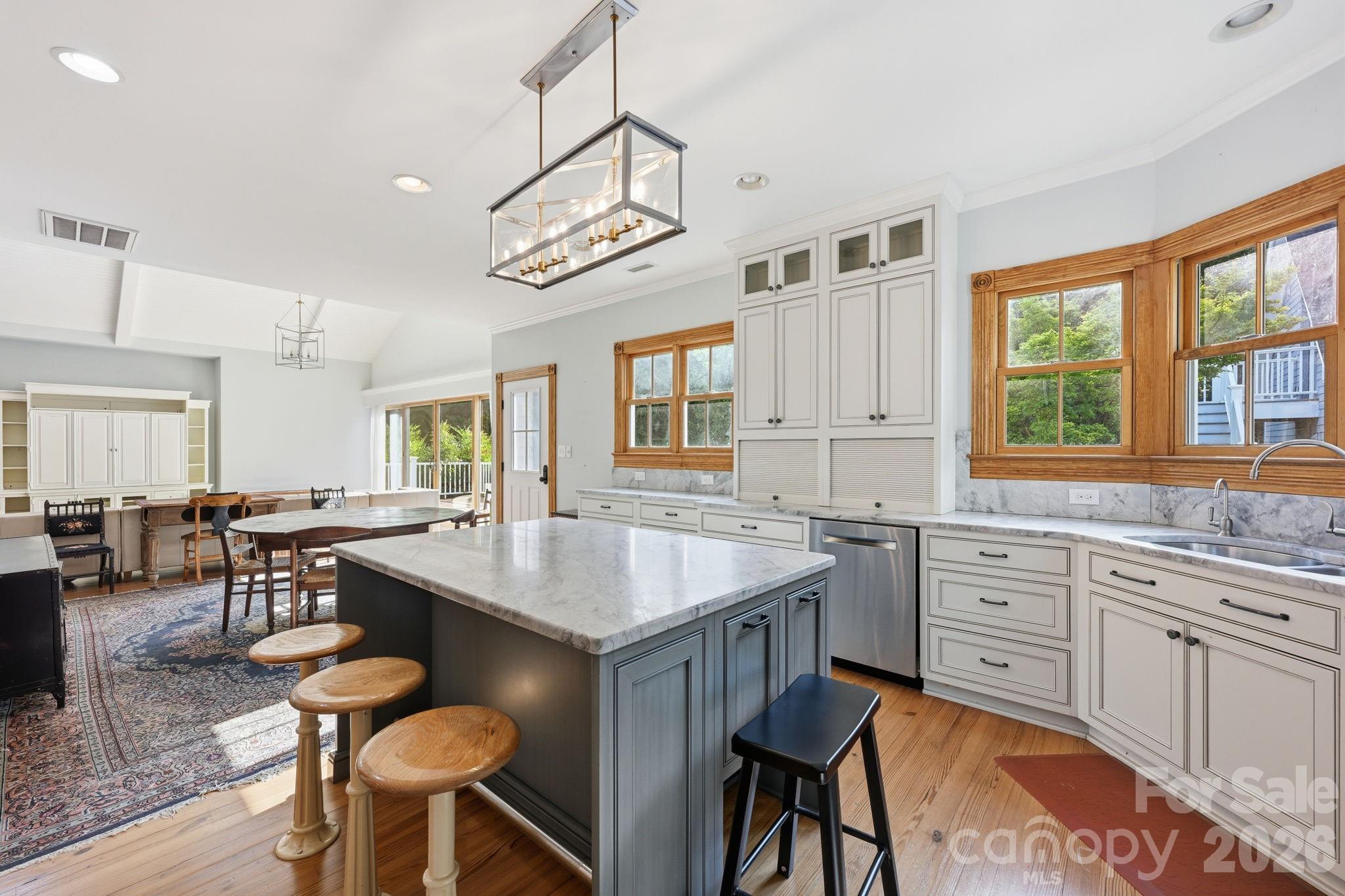 519 South Street Property Photo 24