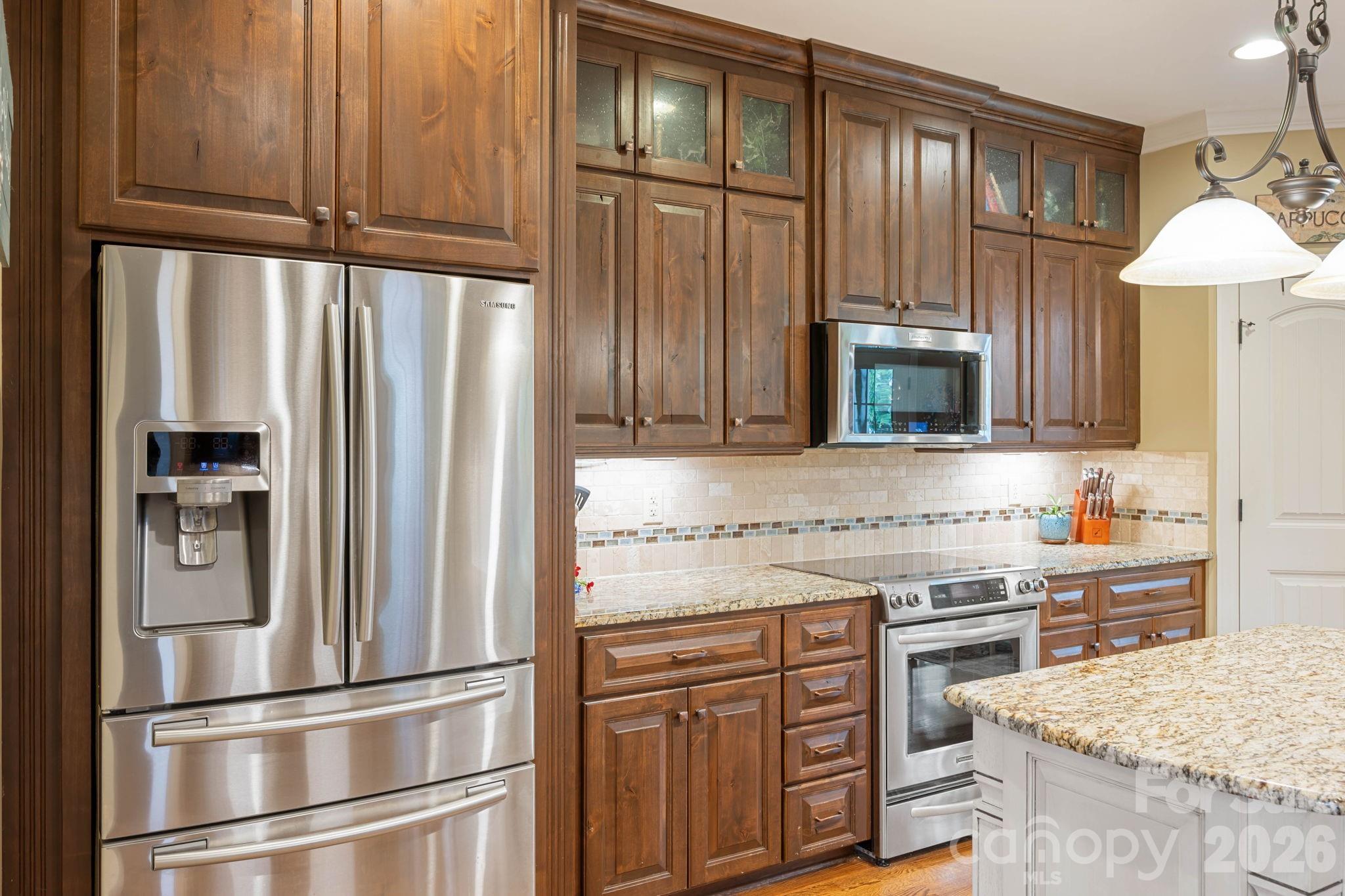708 Cedar Hill Drive Property Photo 14