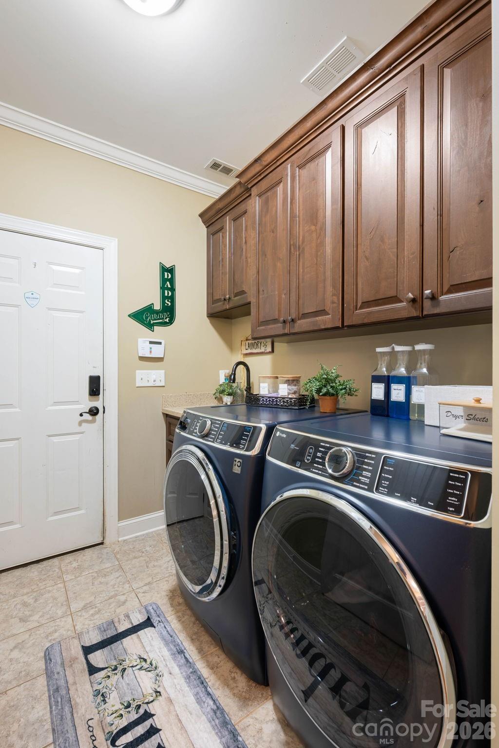 708 Cedar Hill Drive Property Photo 37