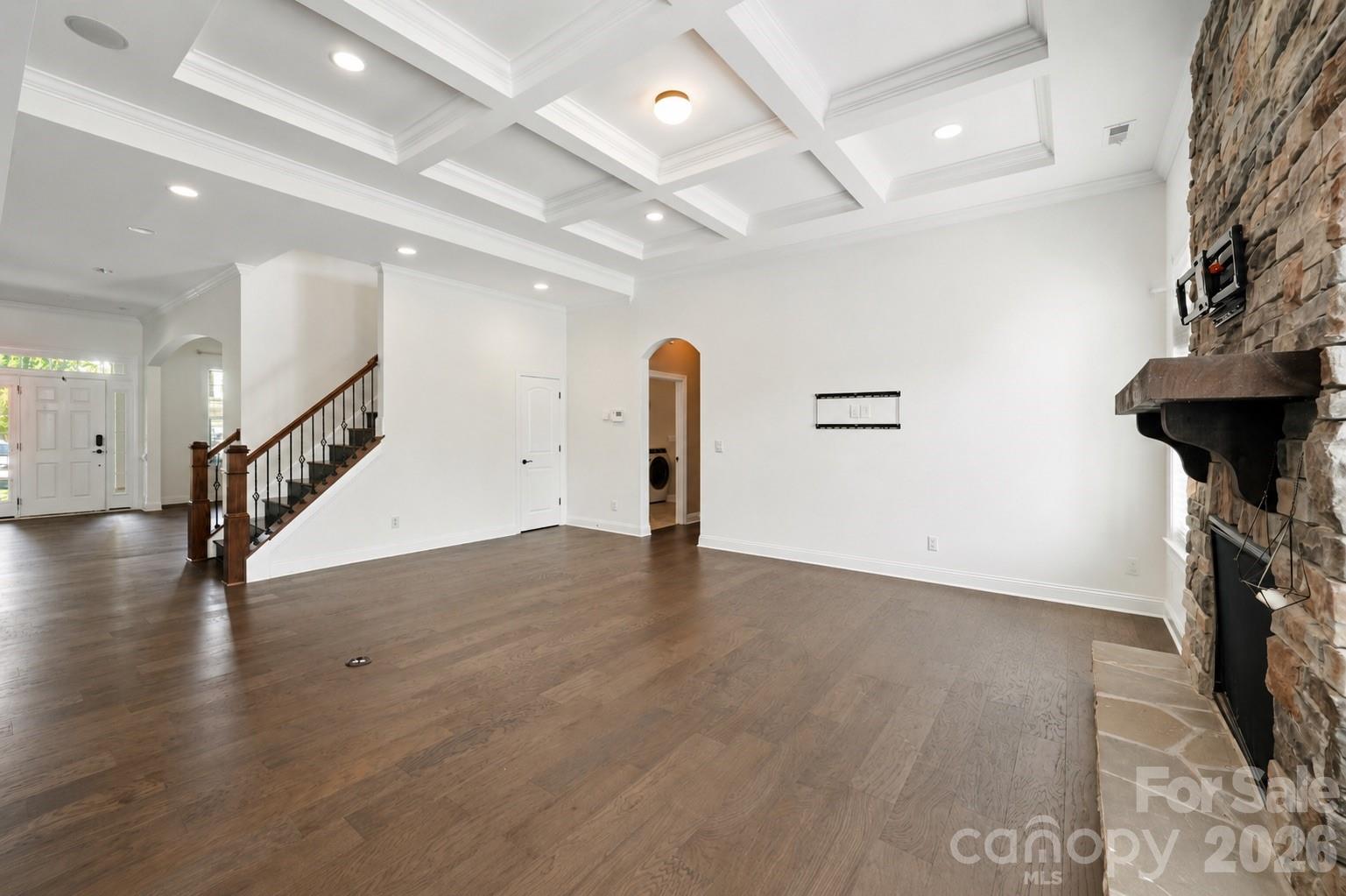 102 Chadderton Way Property Photo 9