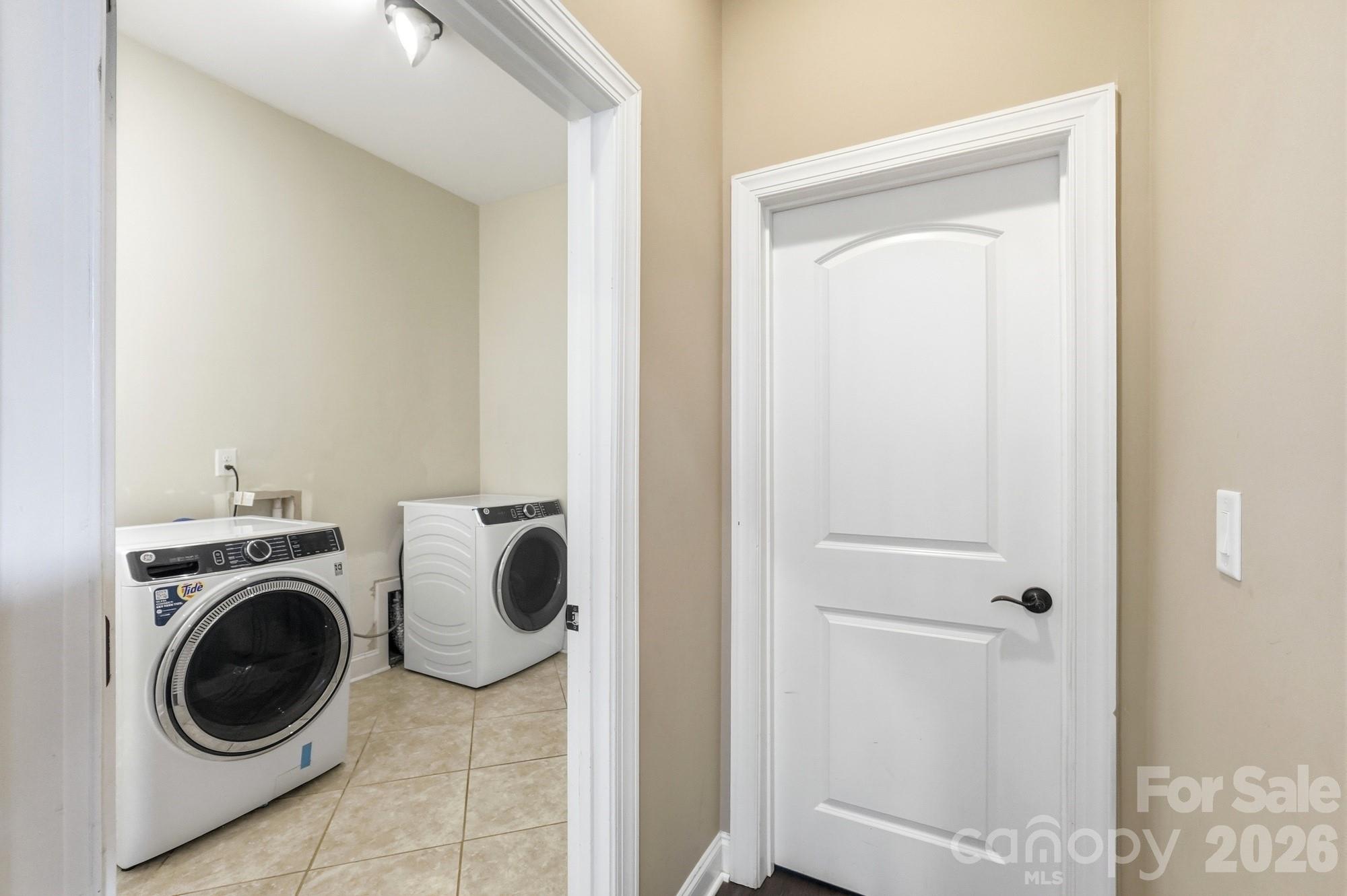 102 Chadderton Way Property Photo 19