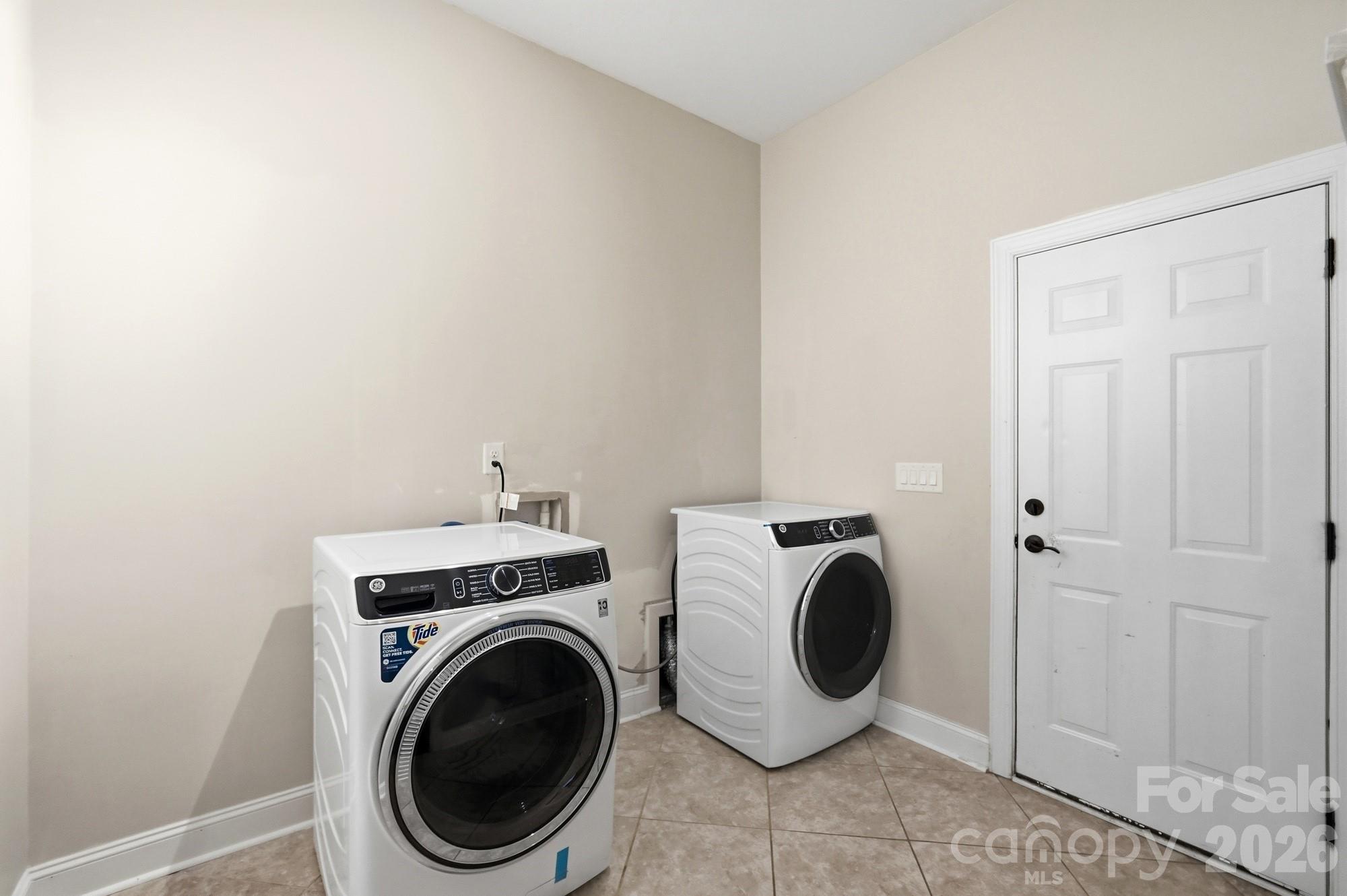 102 Chadderton Way Property Photo 20