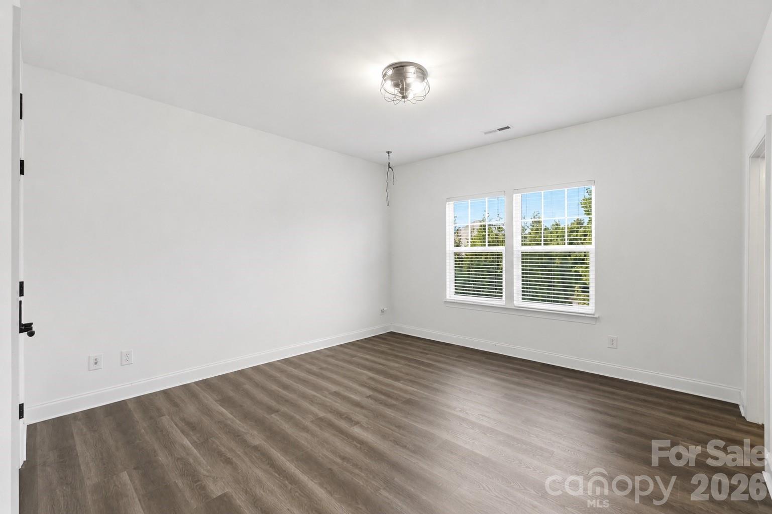 102 Chadderton Way Property Photo 35