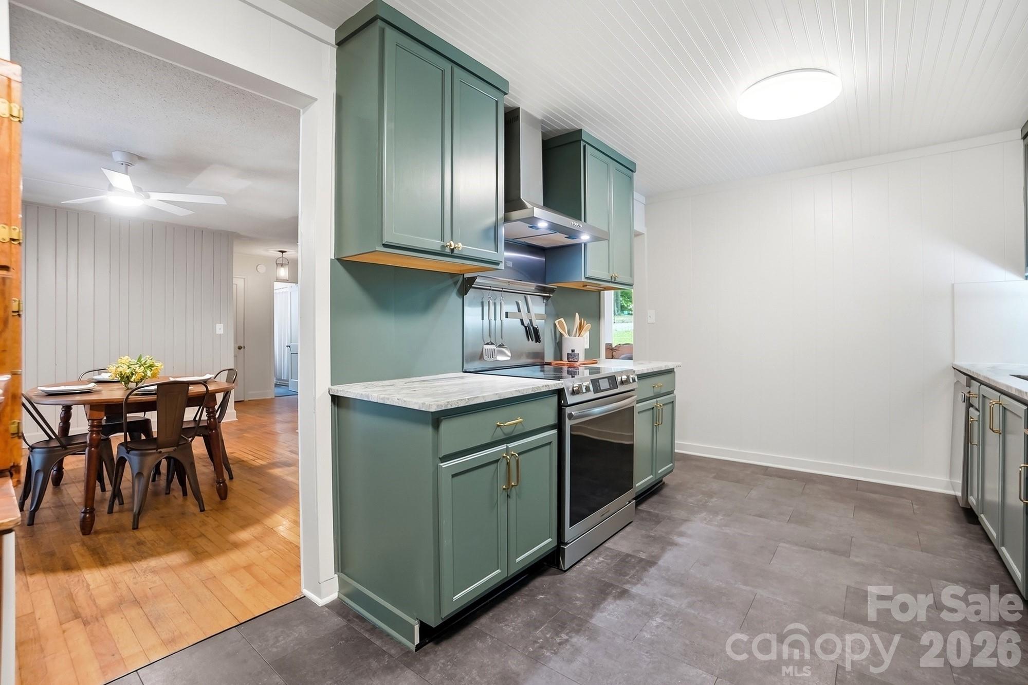 1021 Wedgewood Road Property Photo 14