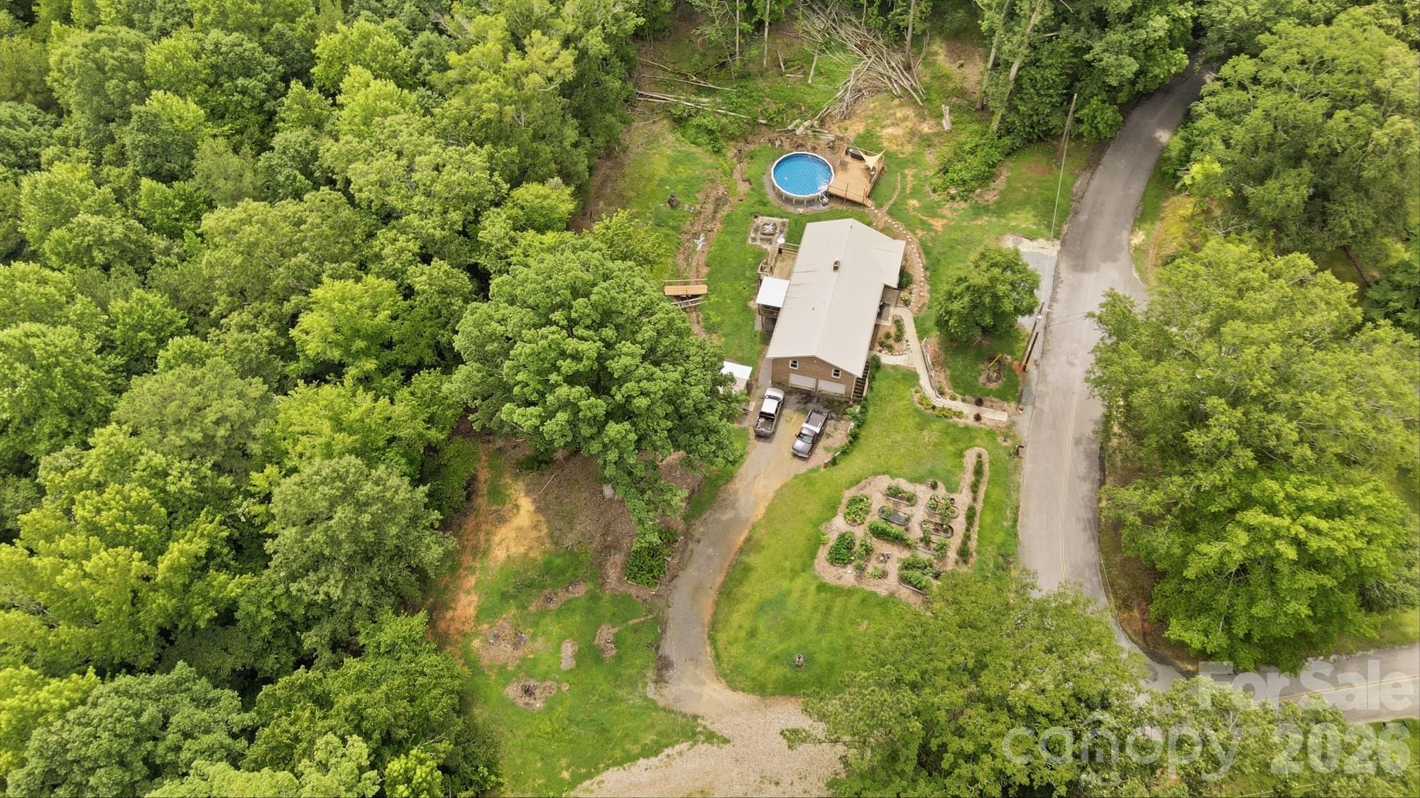 1021 Wedgewood Road Property Photo 43