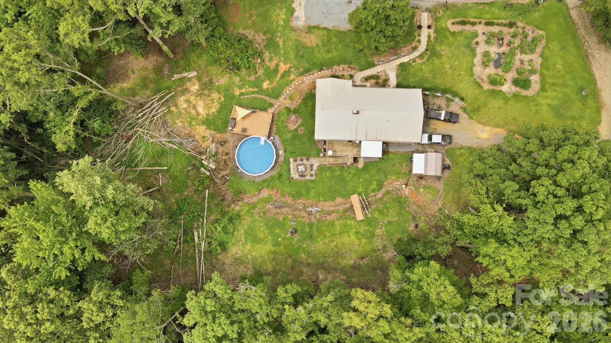 1021 Wedgewood Road Property Photo 45