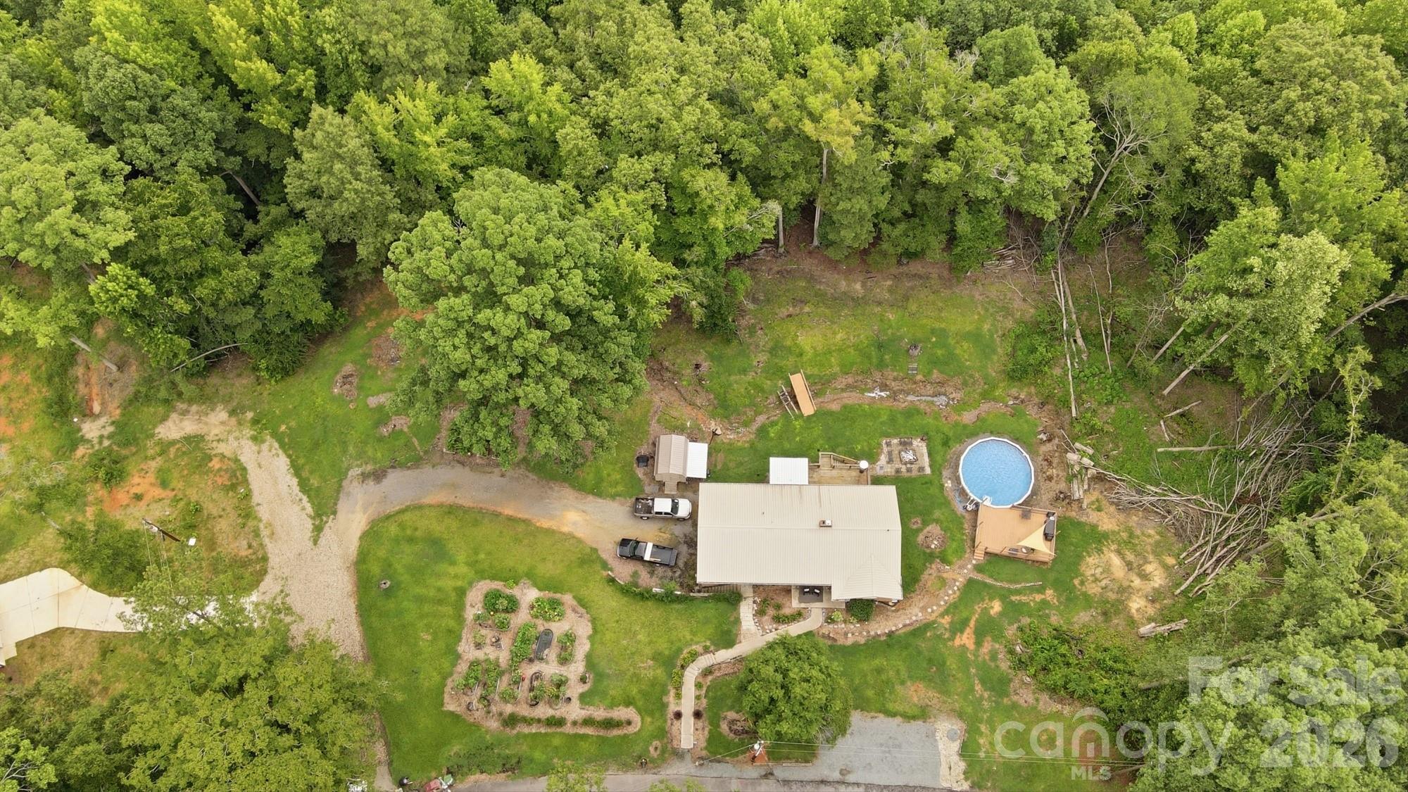 1021 Wedgewood Road Property Photo 46