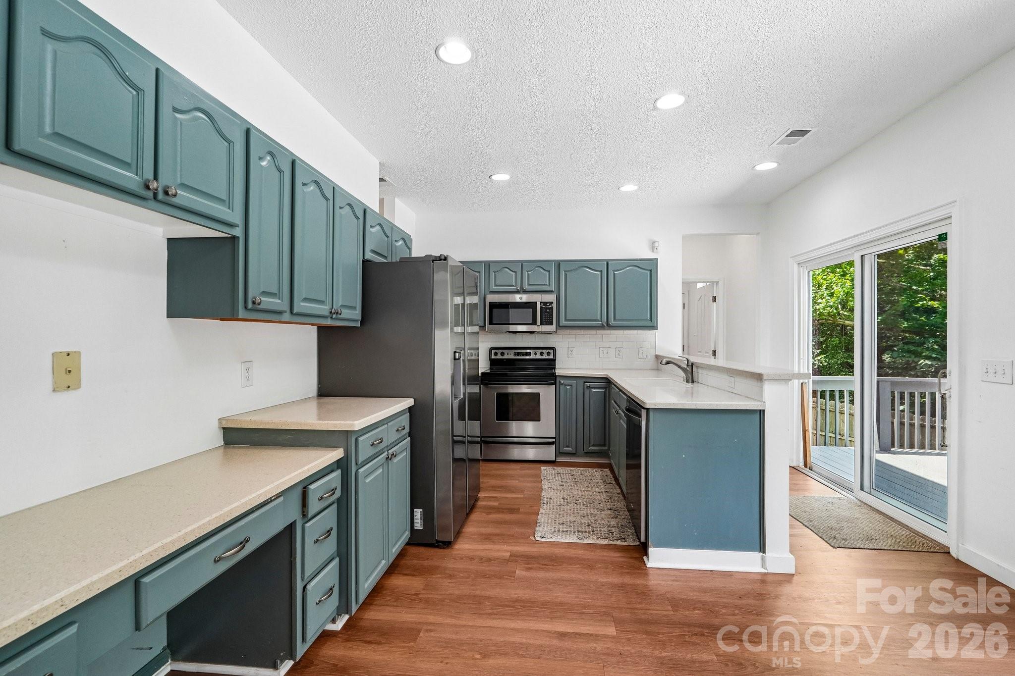12119 Meadow Post Lane Property Photo 15
