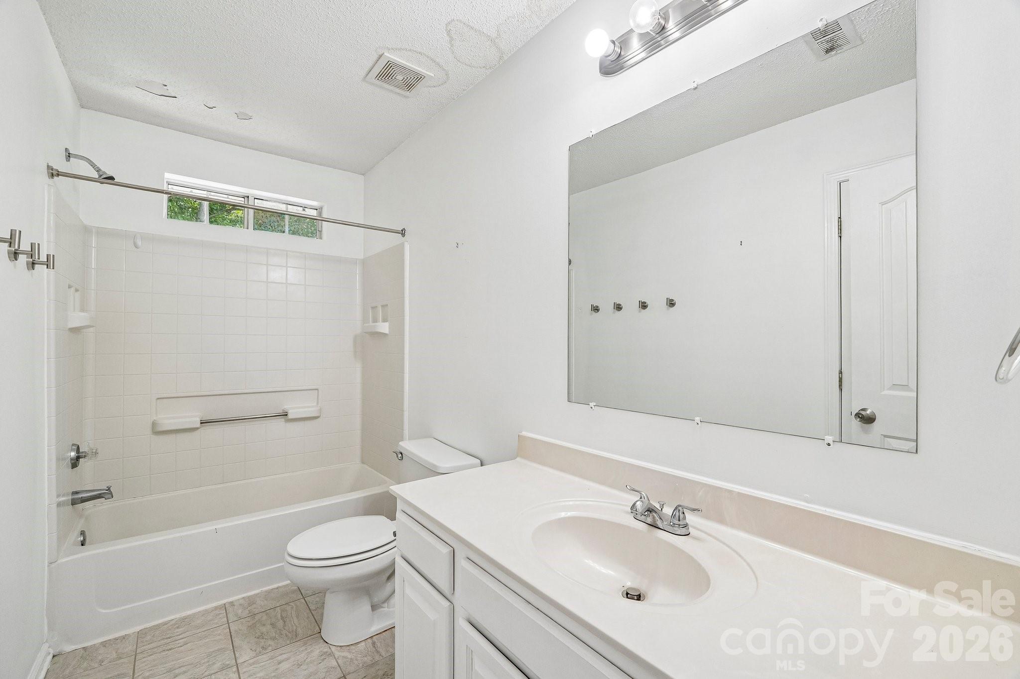 12119 Meadow Post Lane Property Photo 33