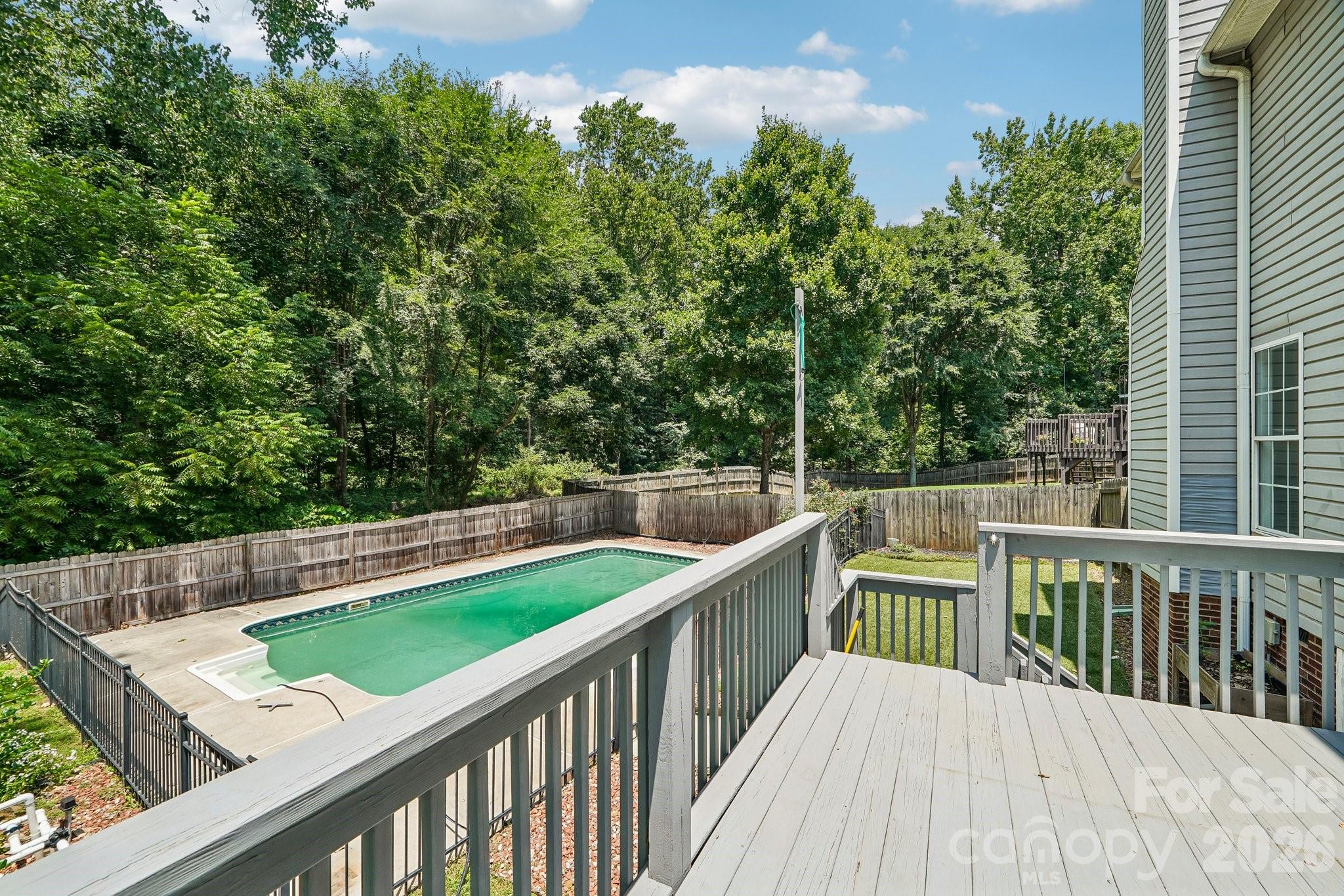 12119 Meadow Post Lane Property Photo 37
