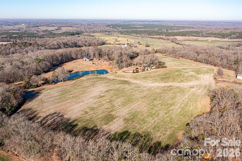 3904 Lucy Shortcut Road Property Photo 7