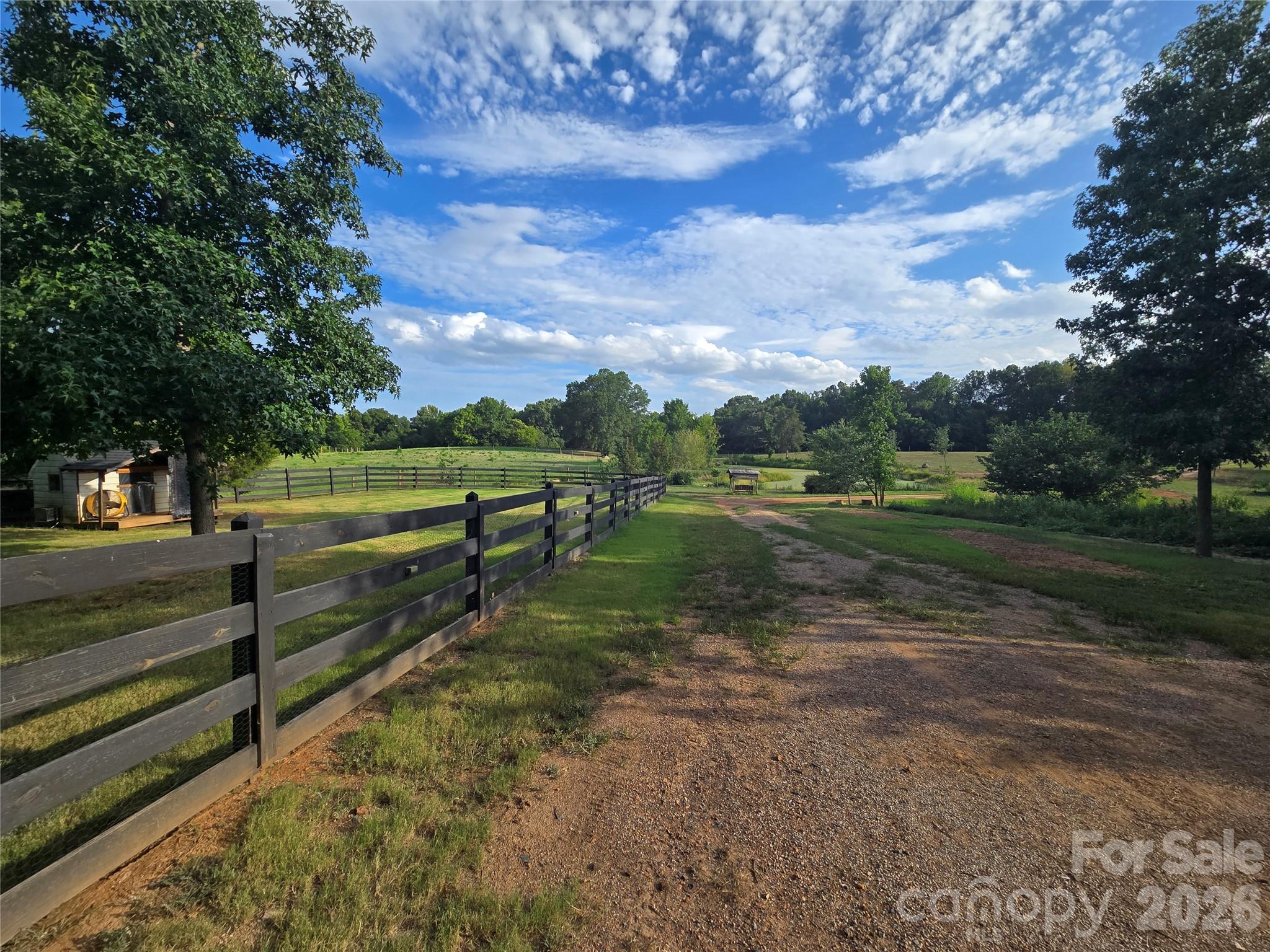 3904 Lucy Shortcut Road Property Photo 12
