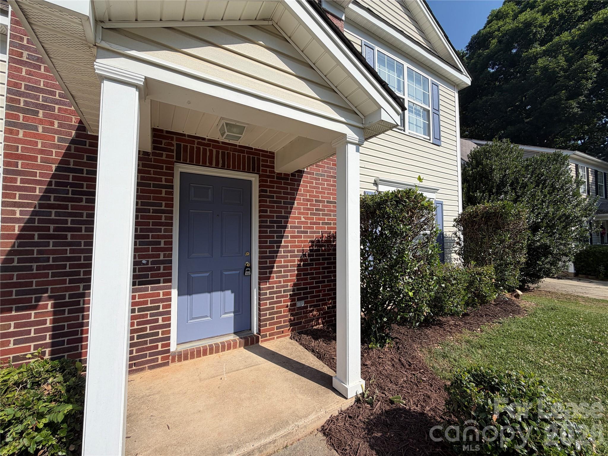 137 Camforth Drive Property Photo 2