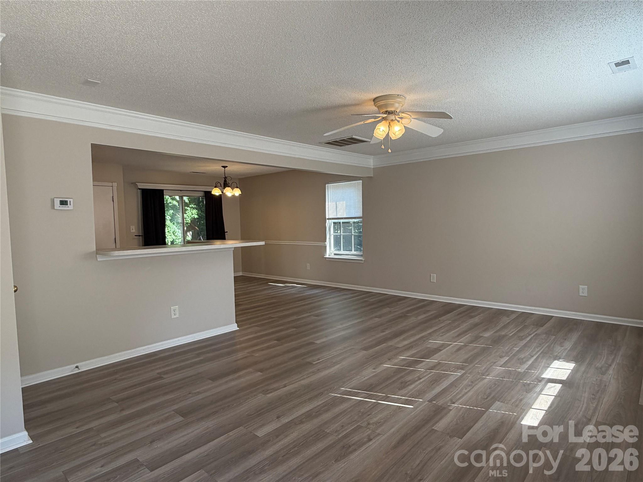 137 Camforth Drive Property Photo 3