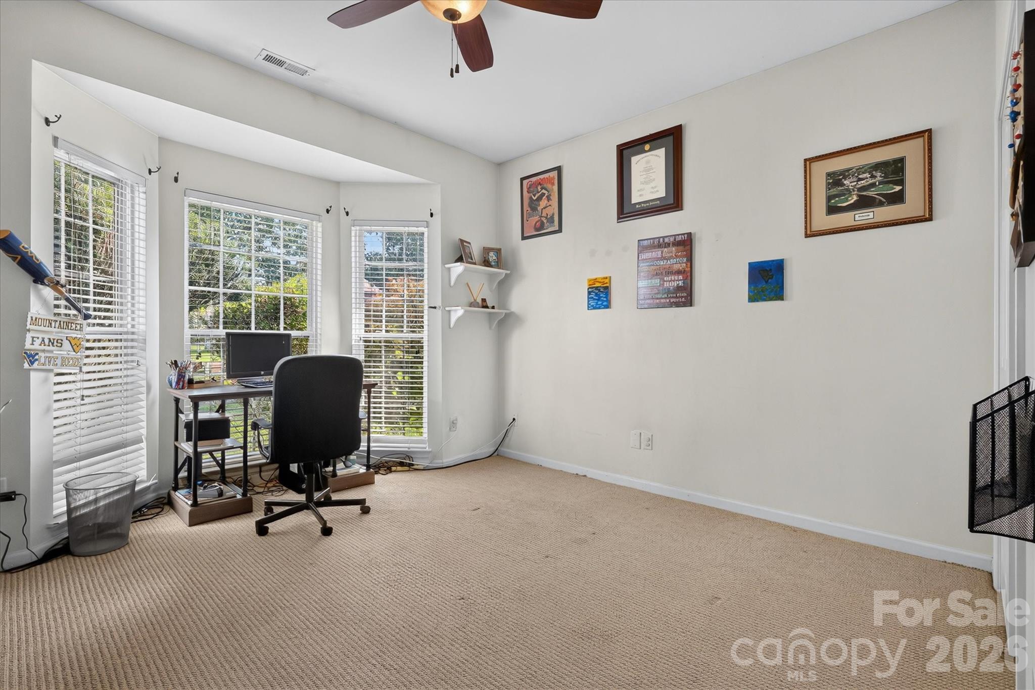 570 Surry Trace Circle Property Photo 8