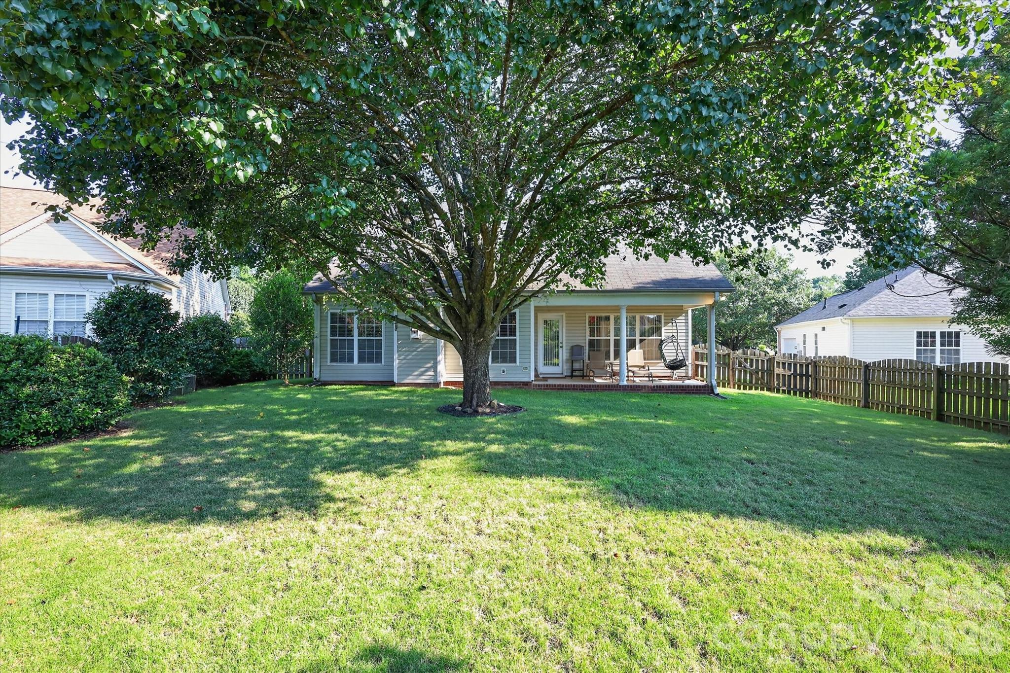570 Surry Trace Circle Property Photo 41