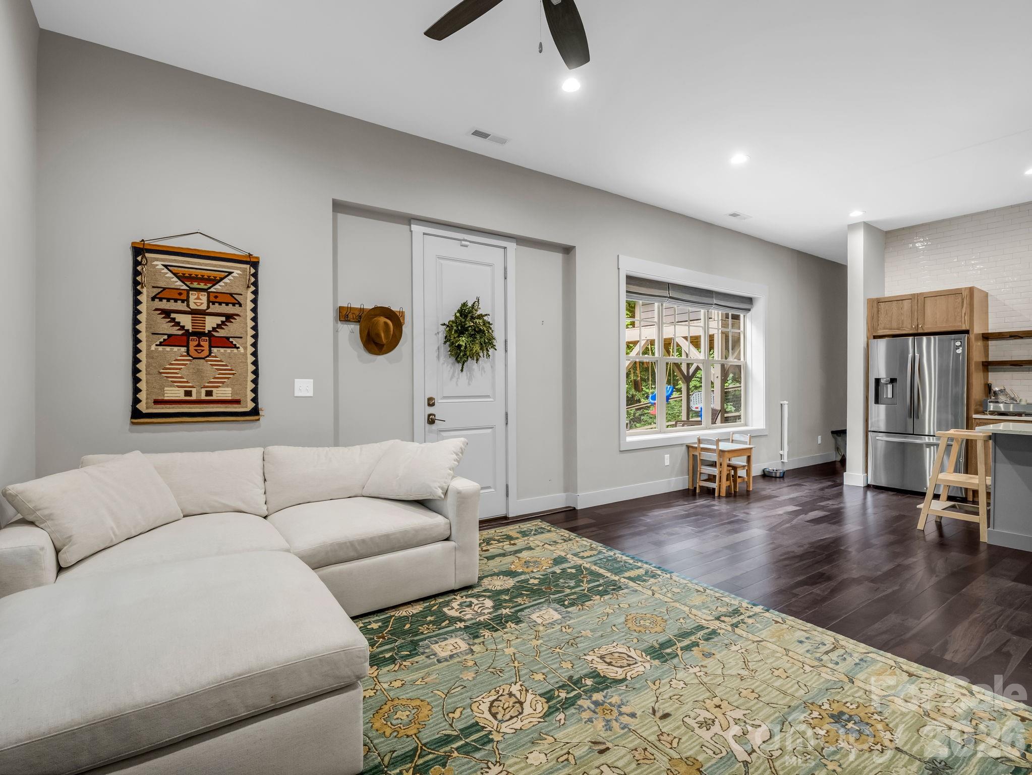 122 Cisco Road Property Photo 24